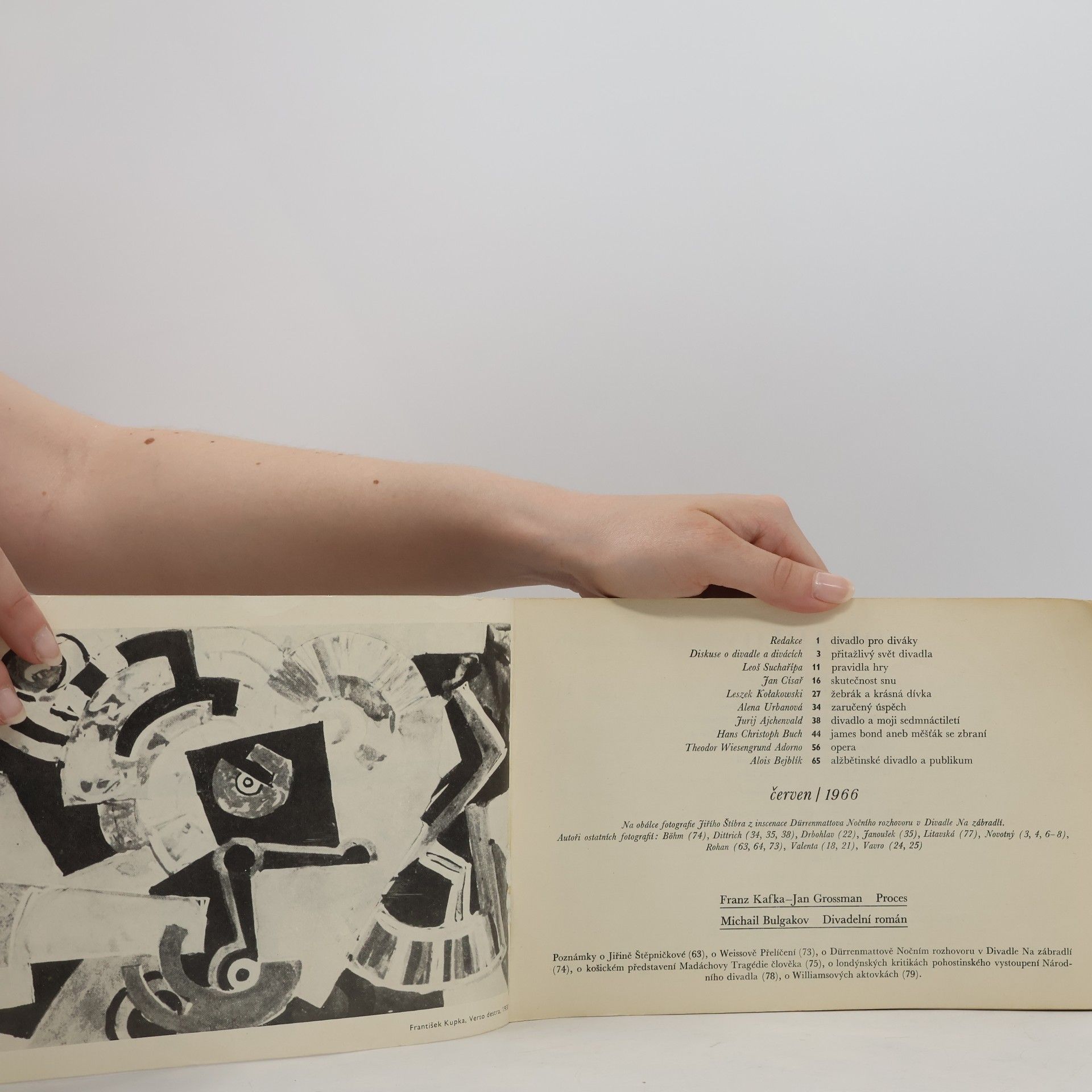 Kolektiv autorů Divadlo červen/1966