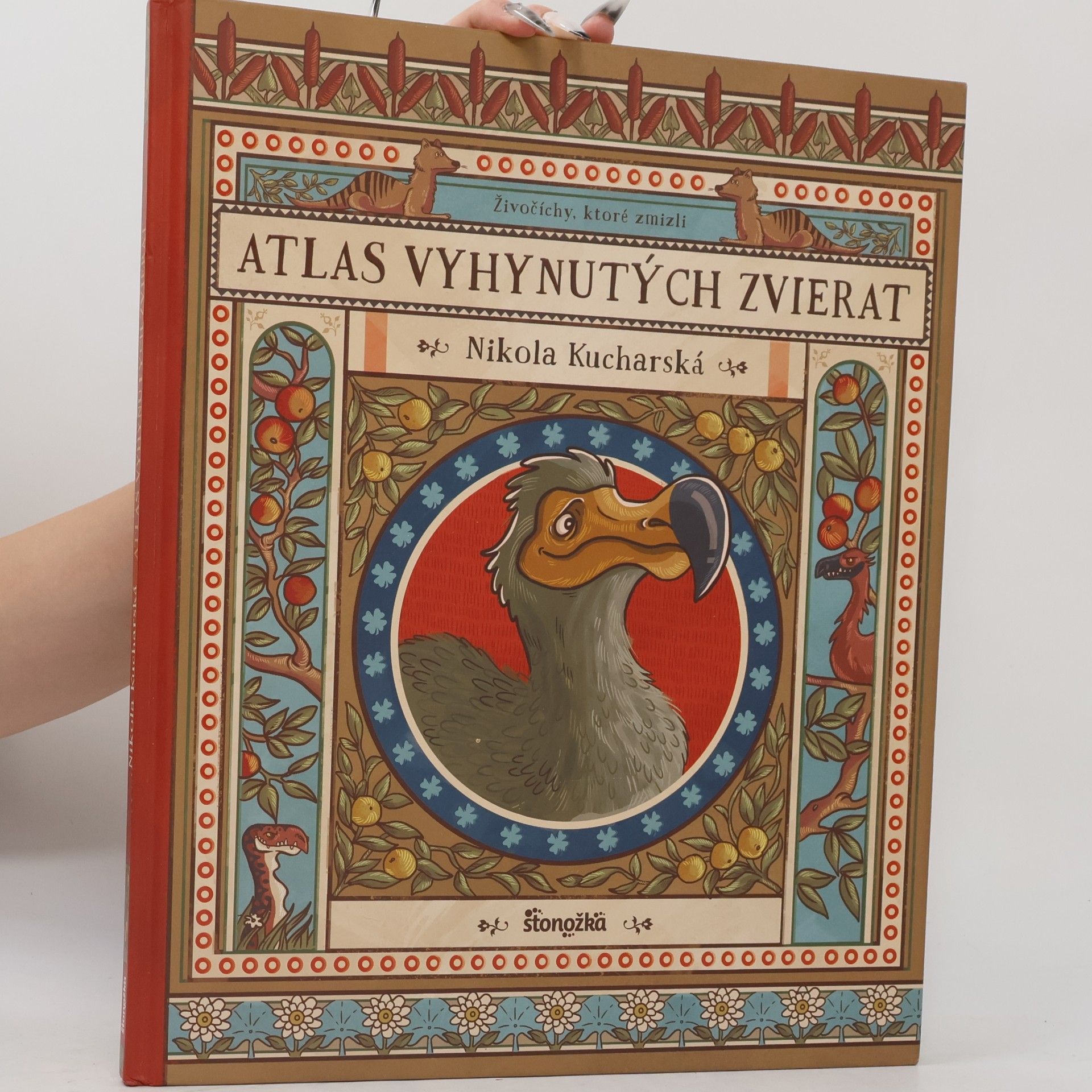 Nikola Kucharska Atlas vyhynutých zvierat