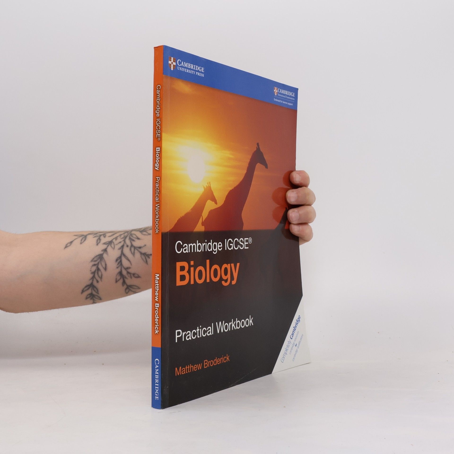 Matthew Broderick Cambridge IGCSE™ Biology Practical Workbook