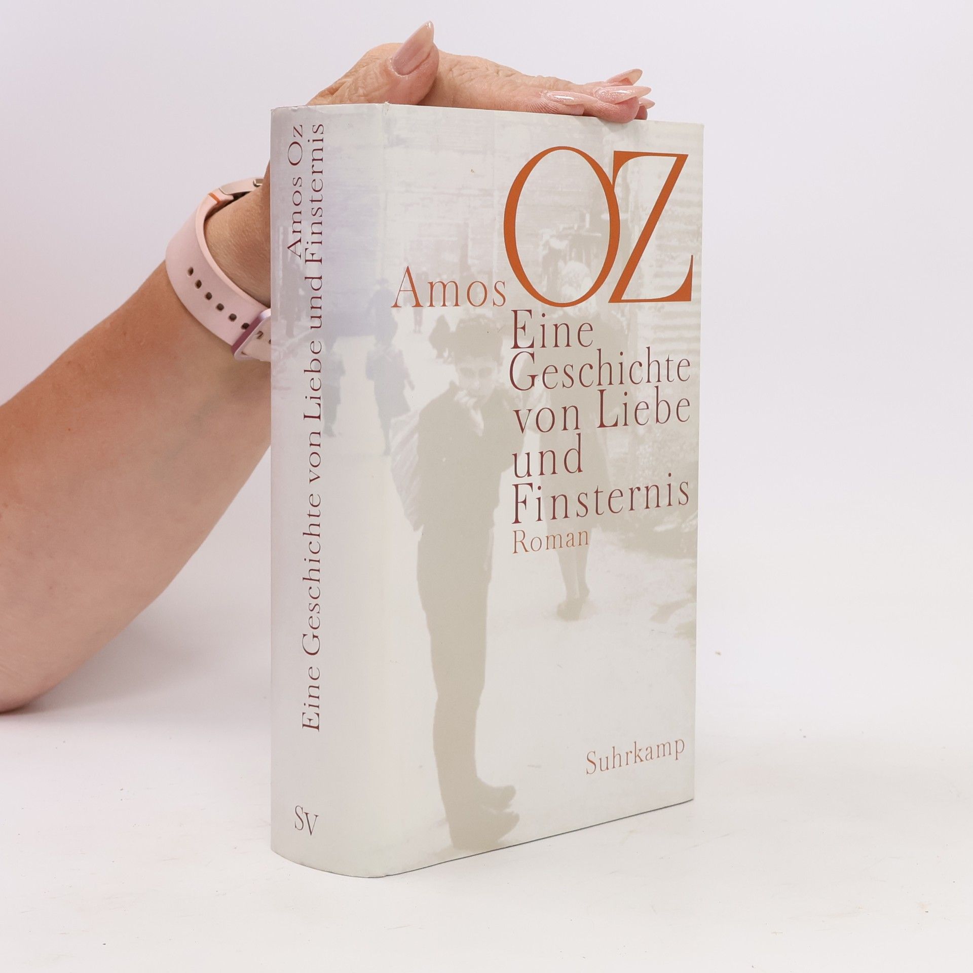 Eine Geschichte von Liebe und Finsternis