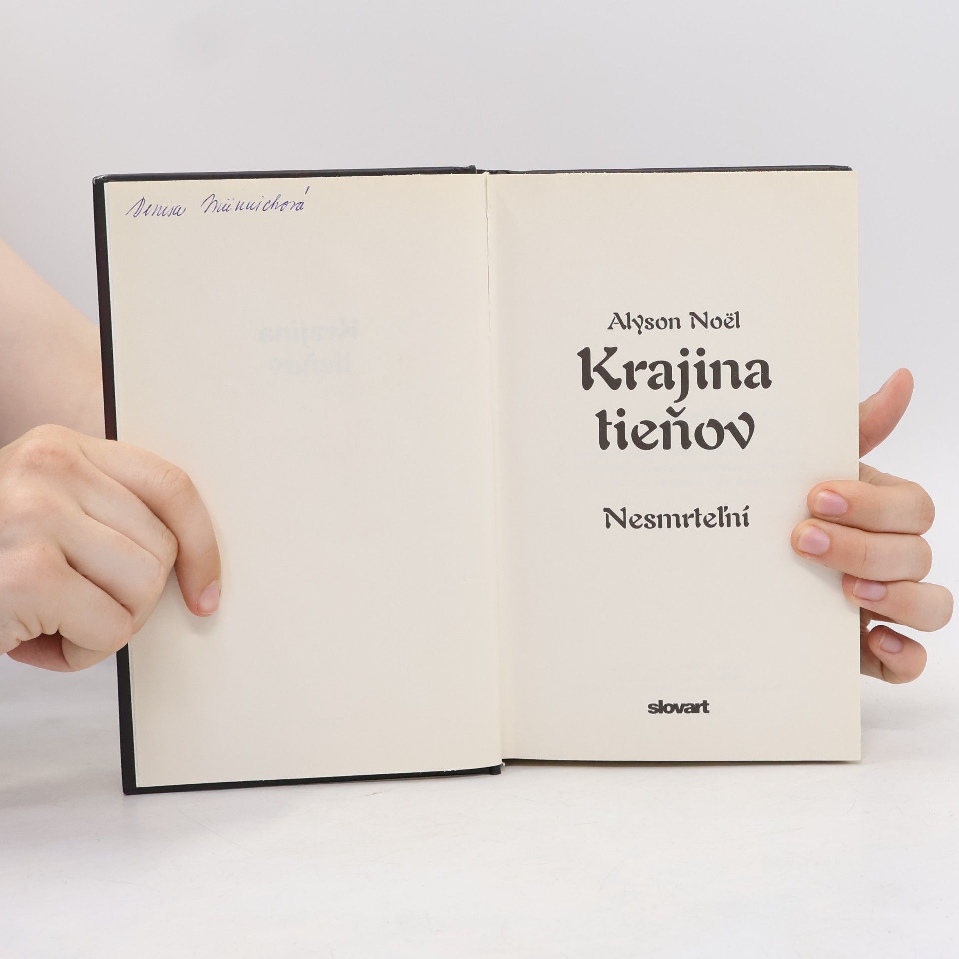 Alyson Noël Krajina tieňov