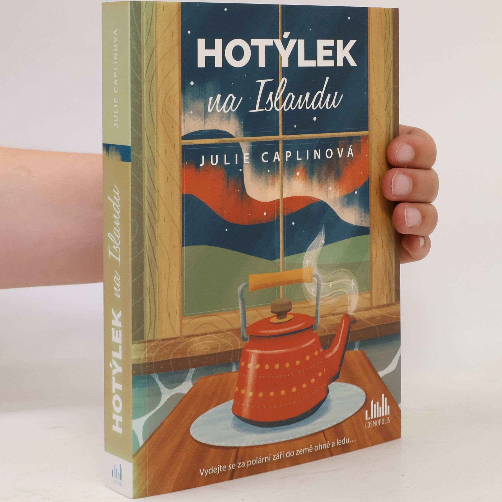 Julie Caplinová Hotýlek na Islandu