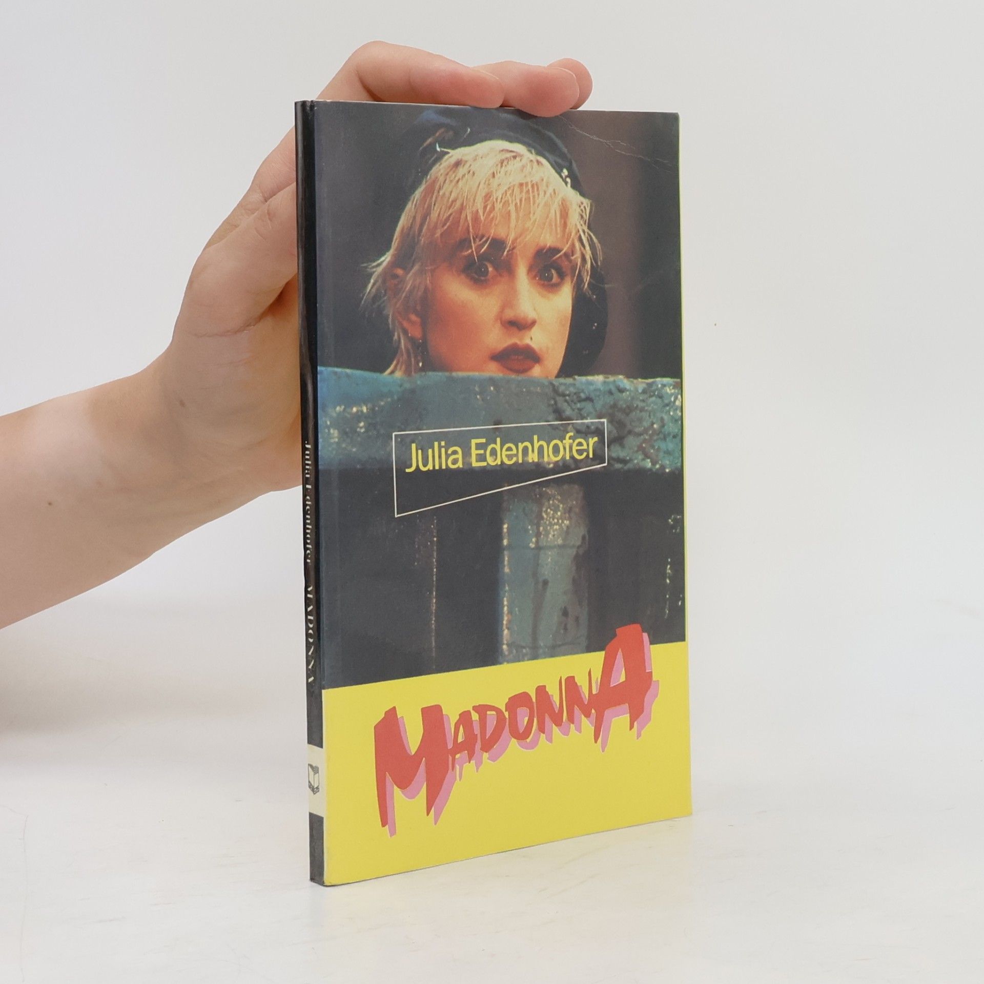 Julia Edenhofer Madonna