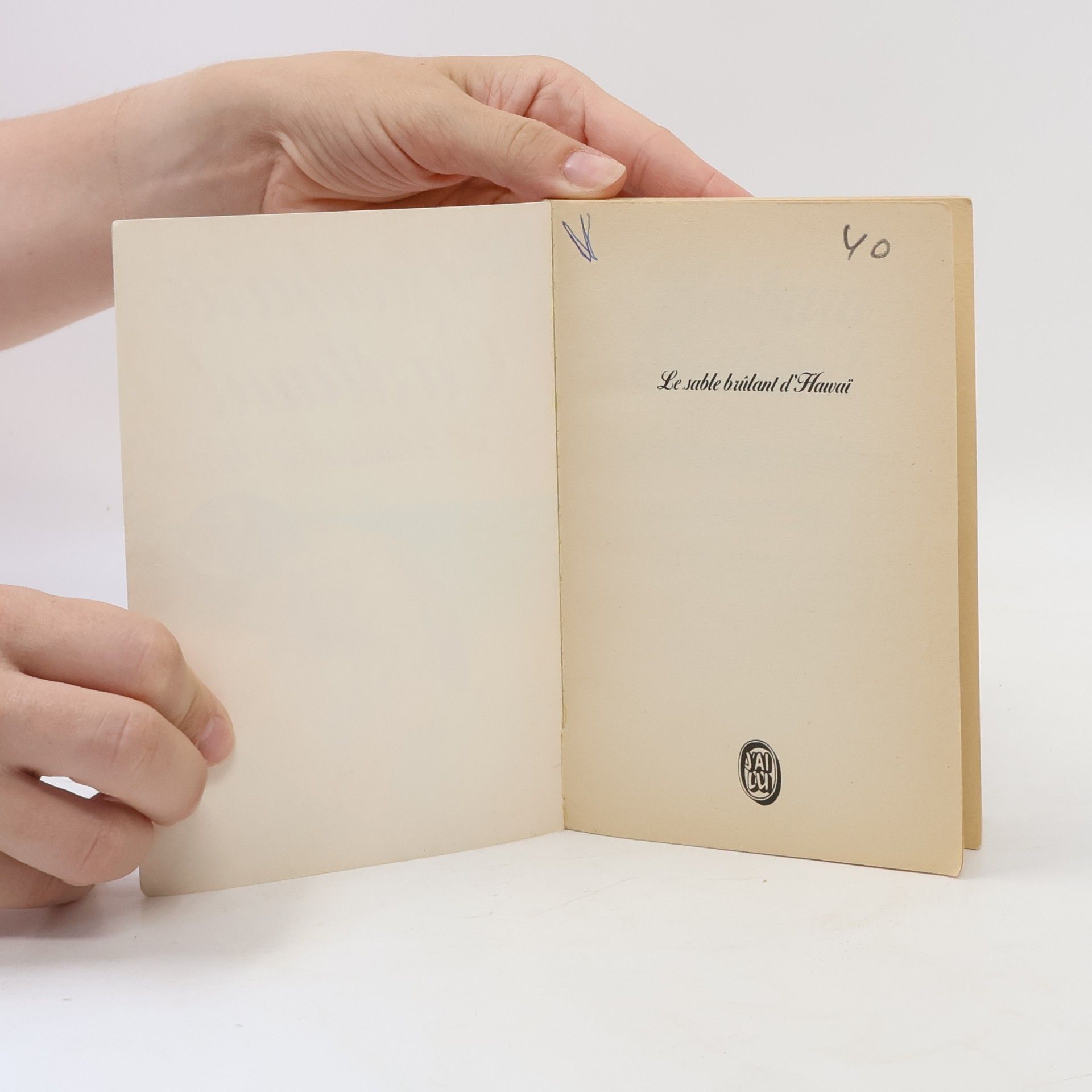 Barbara Cartland Le sable brûlant d'Hawaï