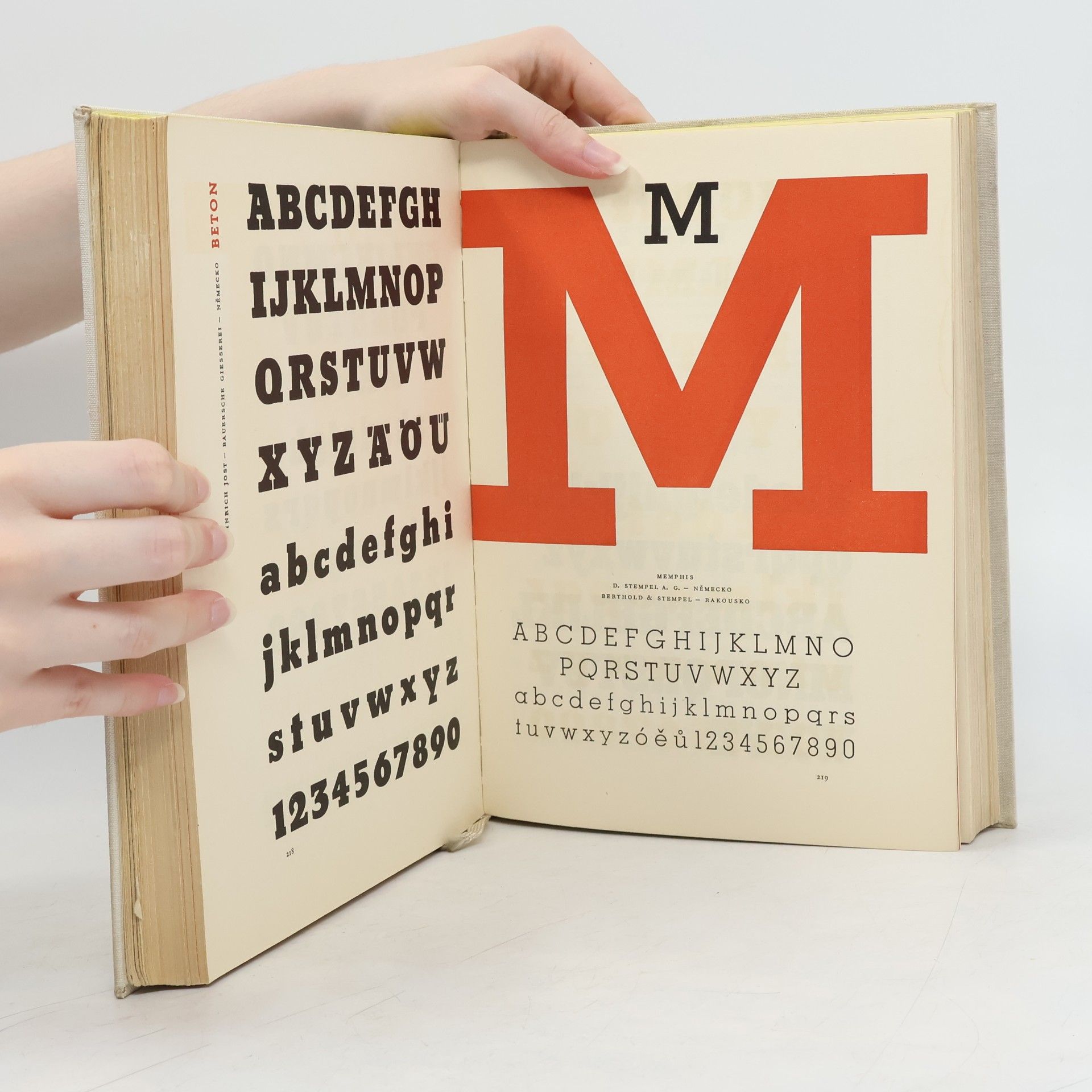 Oldřich Hlavsa Typografická písma latinková
