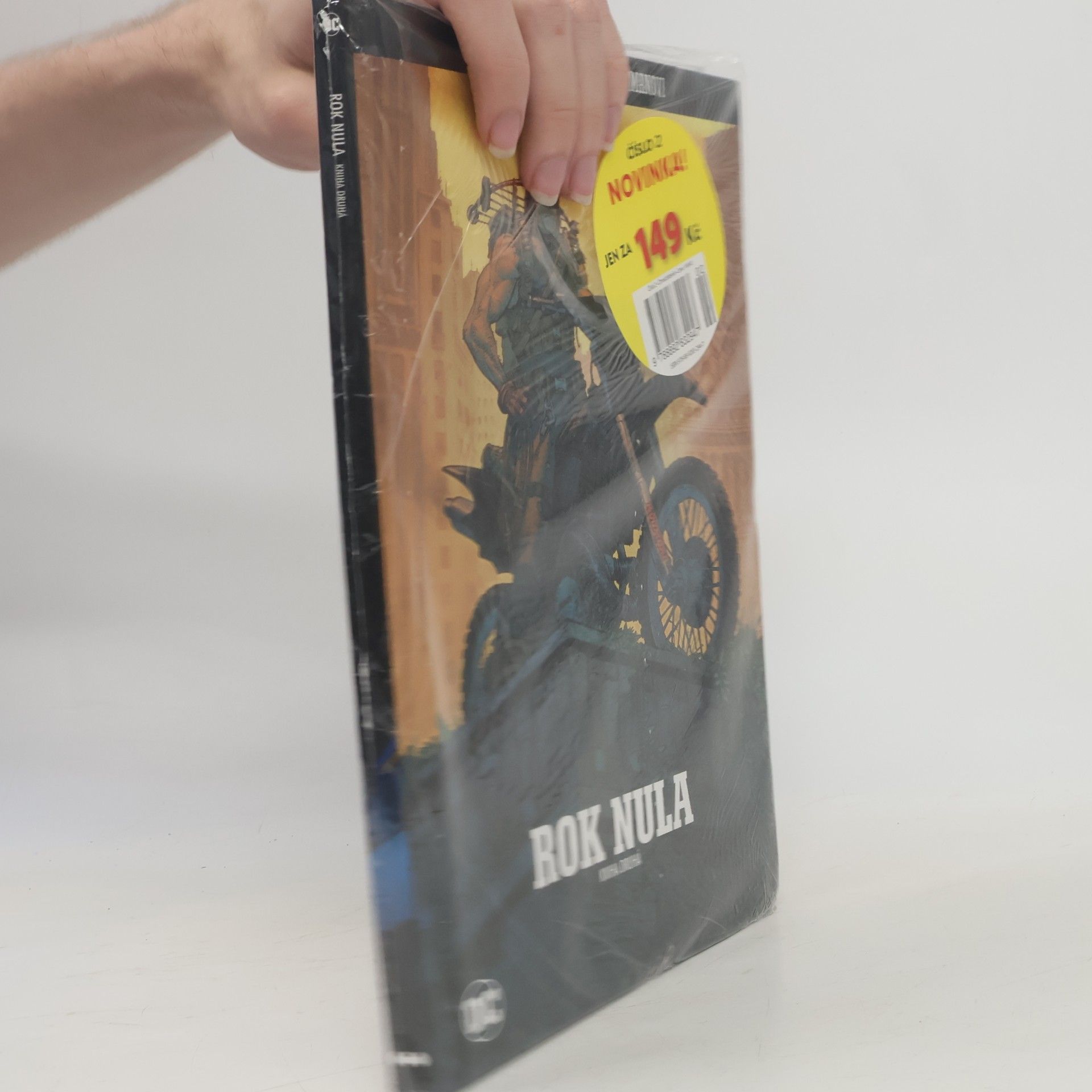 DC Comics  Rok nula - kniha druhá