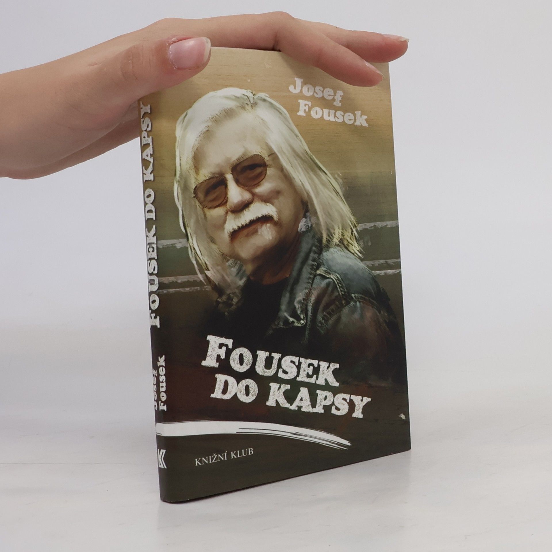 Josef Fousek Fousek do kapsy. Výběr 1969-2012. Epigramy, aforismy, satira