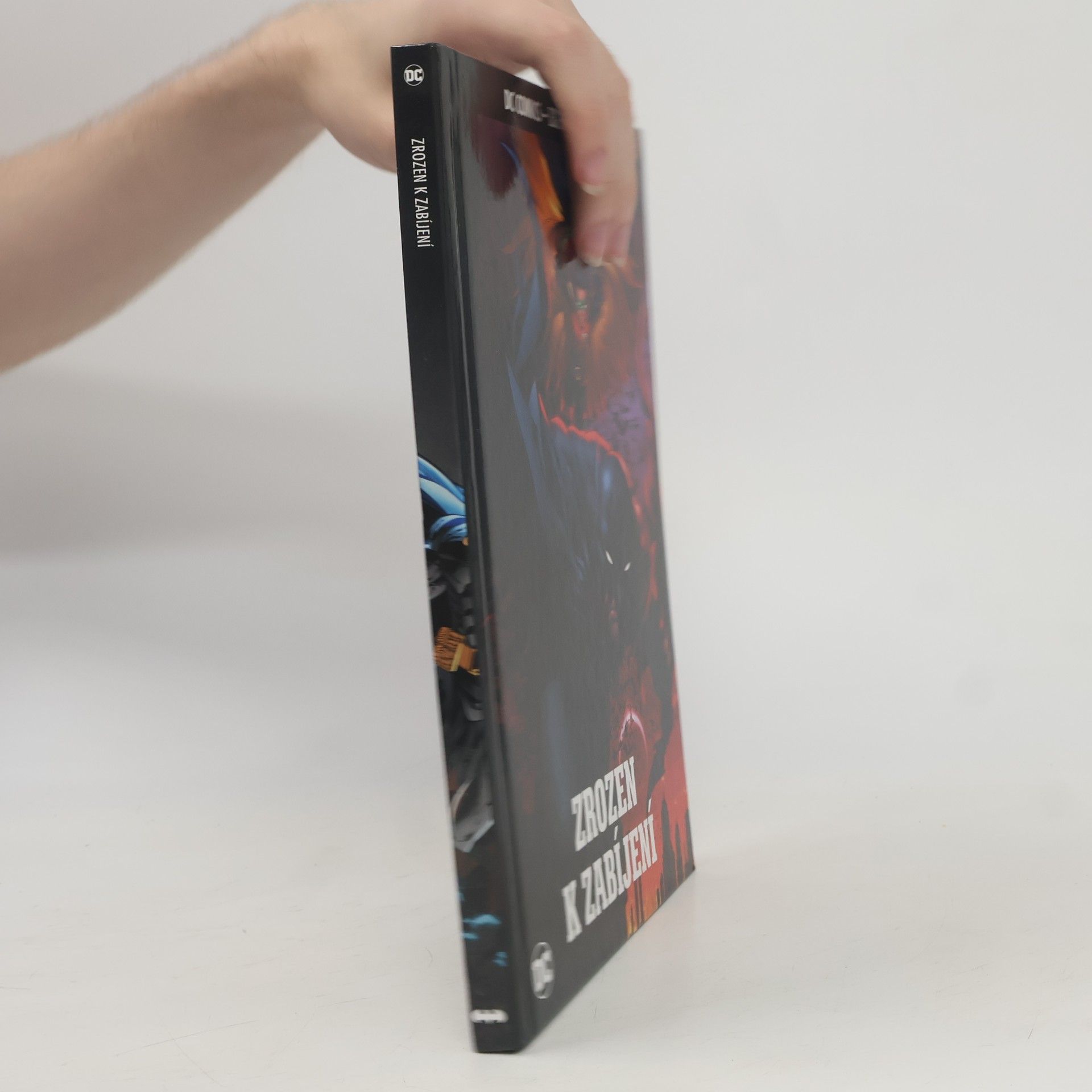 DC Comics  Zrozen k zabíjení