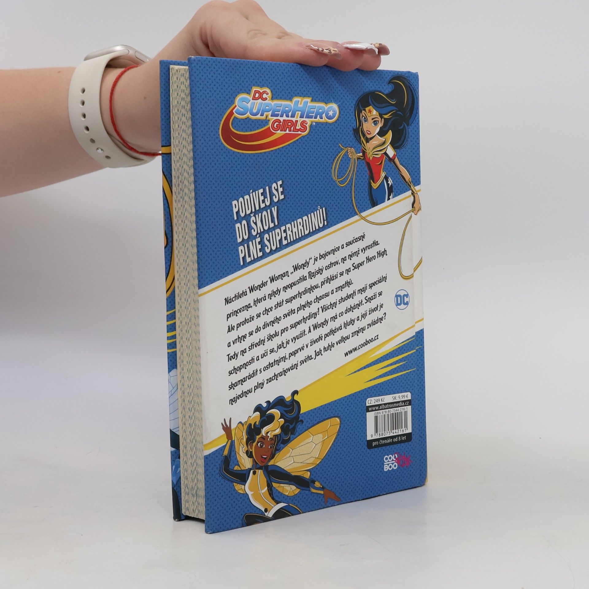 Lisa Yee Wonder Woman na Super Hero High