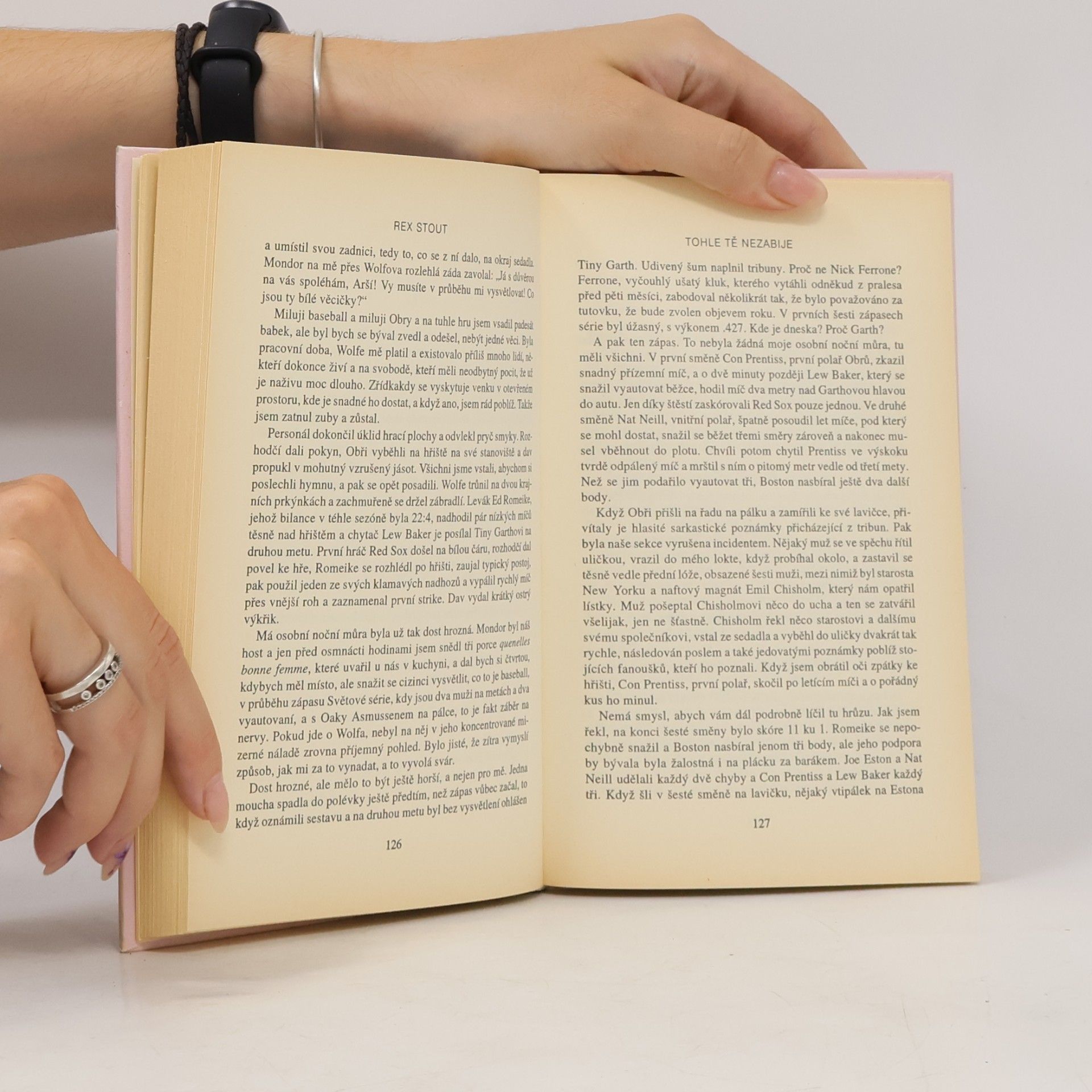Rex Stout Pozvánka k vraždě; Nulový klíč; Tohle tě nezabije