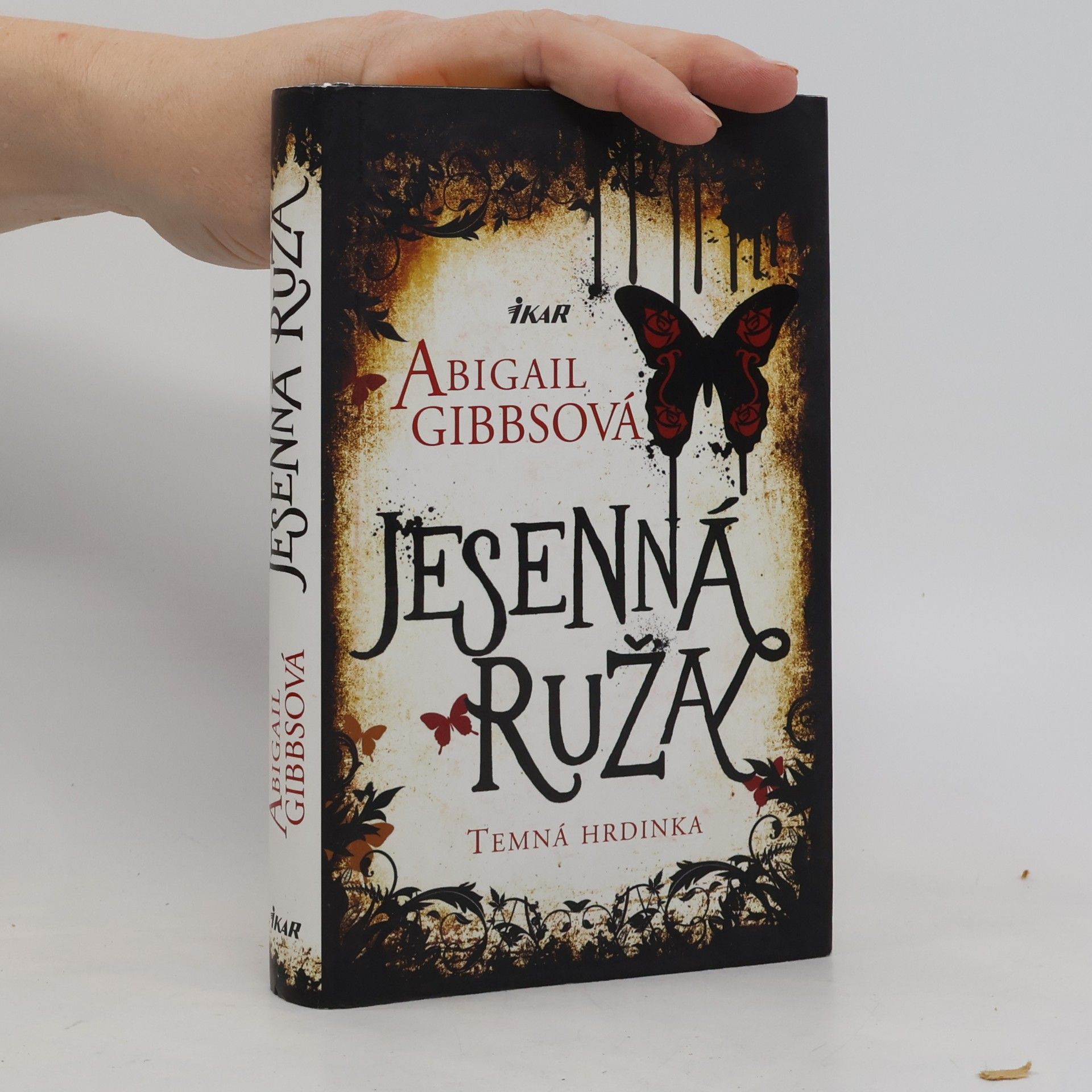 Abigail Gibbs Jesenná ruža