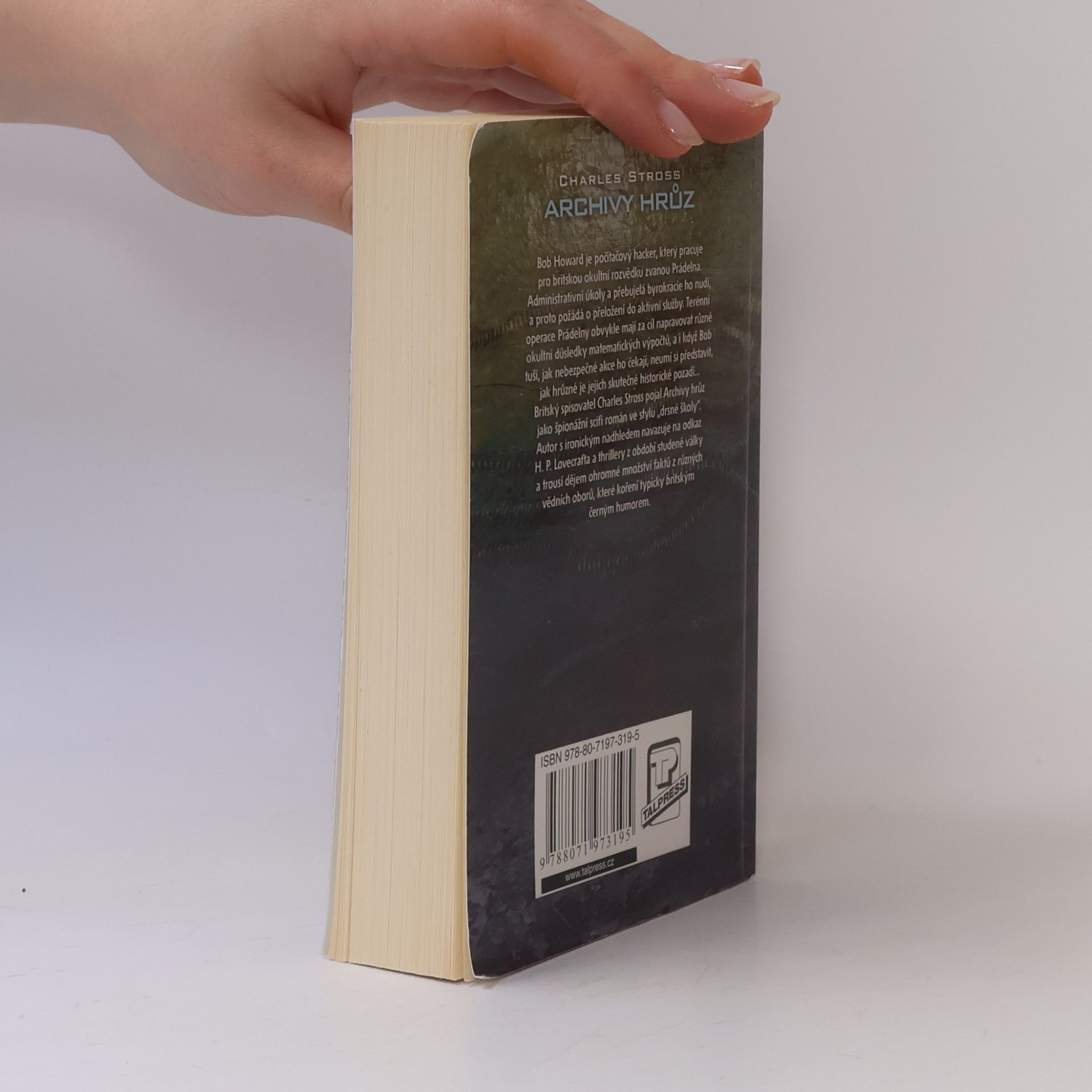 Charles Stross Archivy hrůz