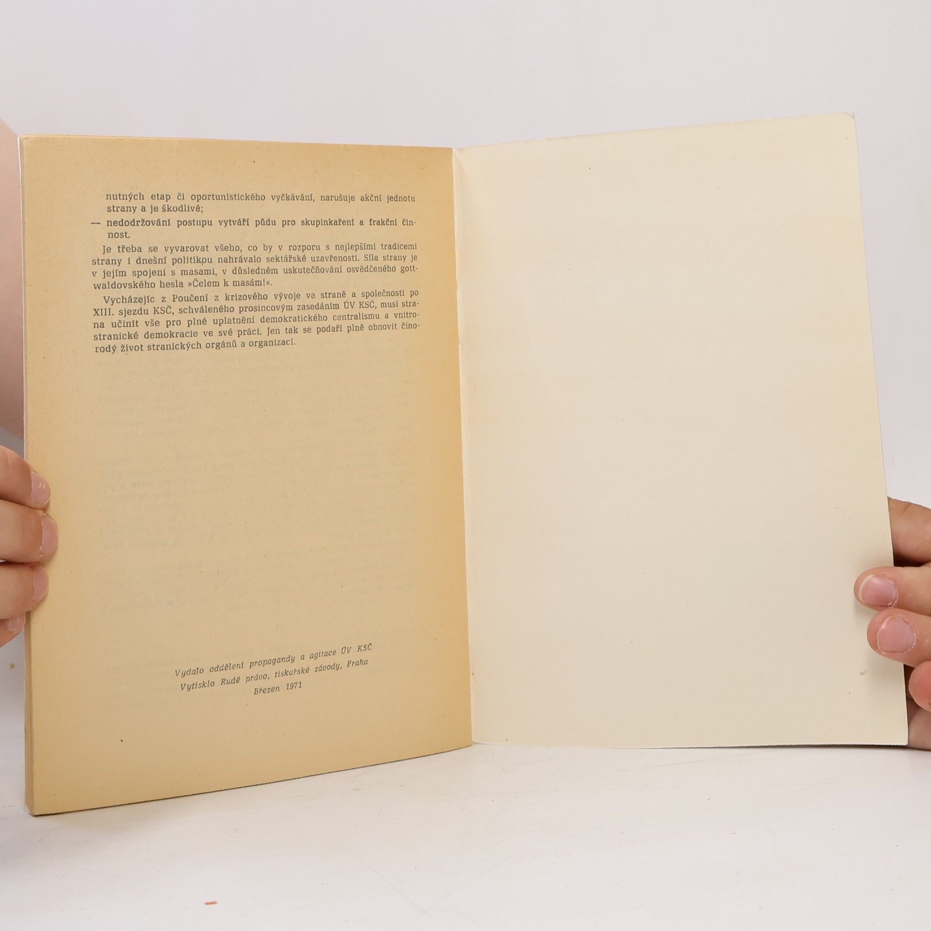 Various authors Poučení z krizového vývoje ve straně a společnosti po XIII. sjezdu KSČ