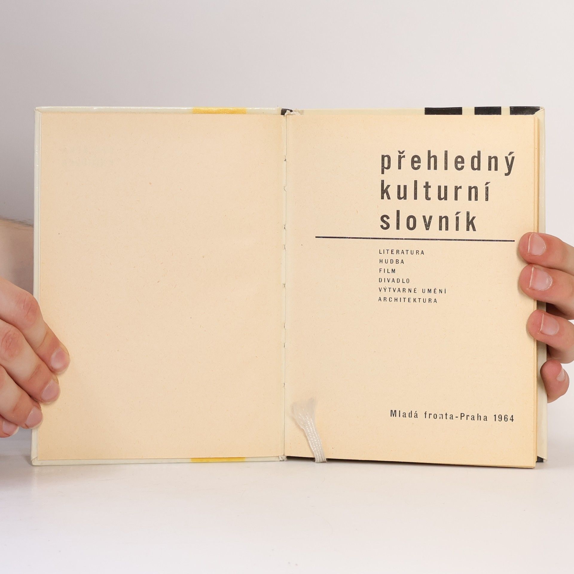 Various authors Přehledný kulturní slovník