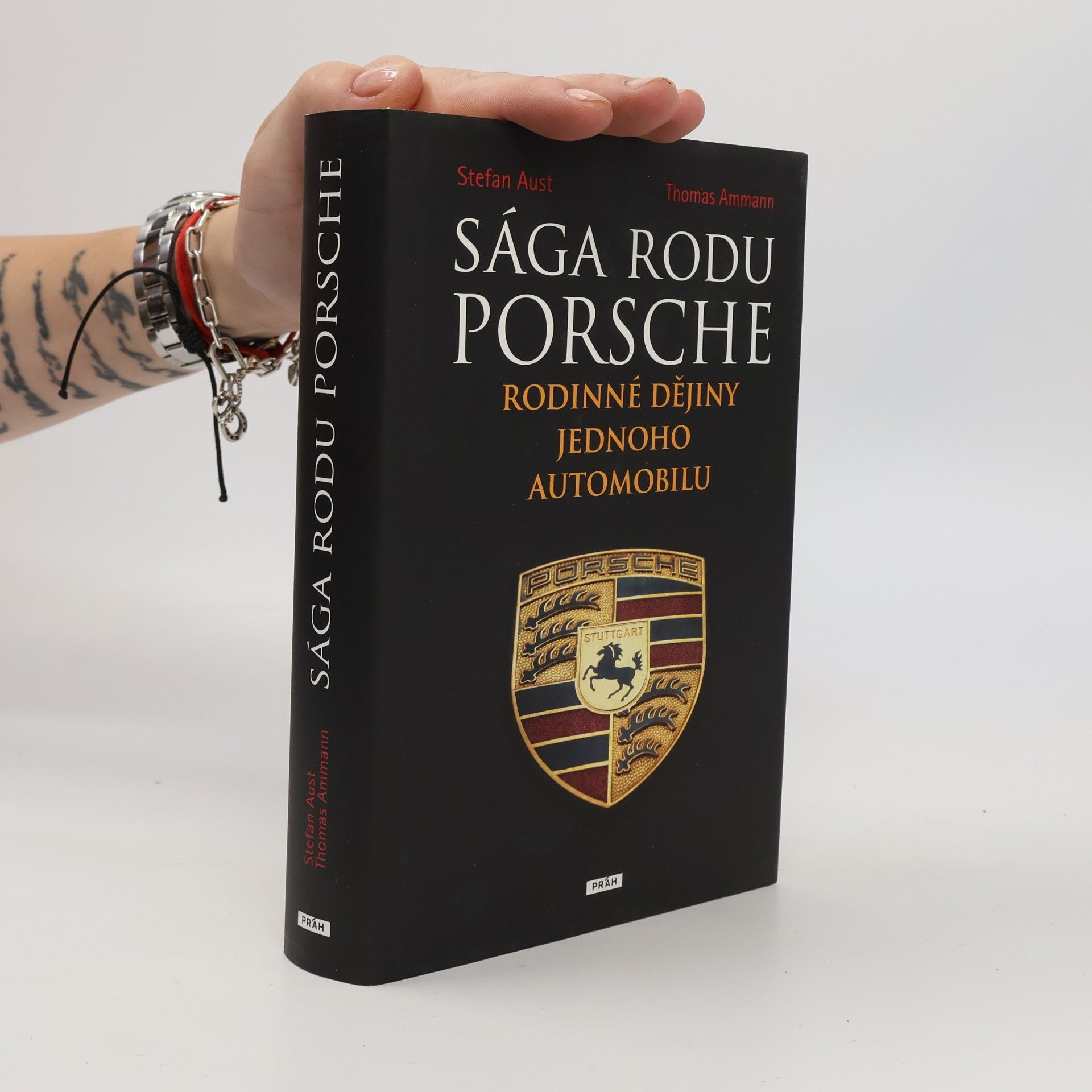 Stefan Aust Sága rodu Porsche. Rodinné dějiny jednoho automobilu