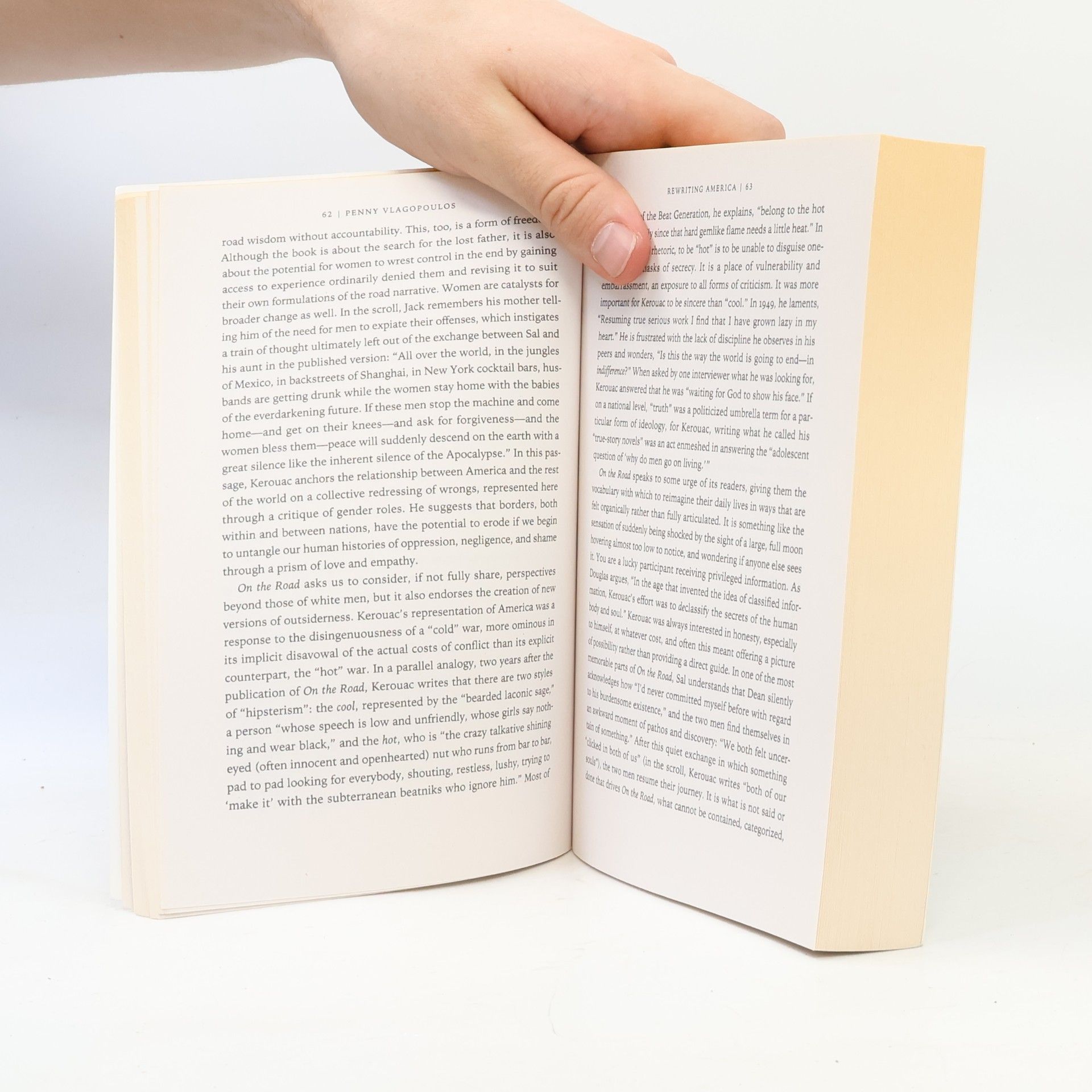Jack Kerouac On the road : the original scroll