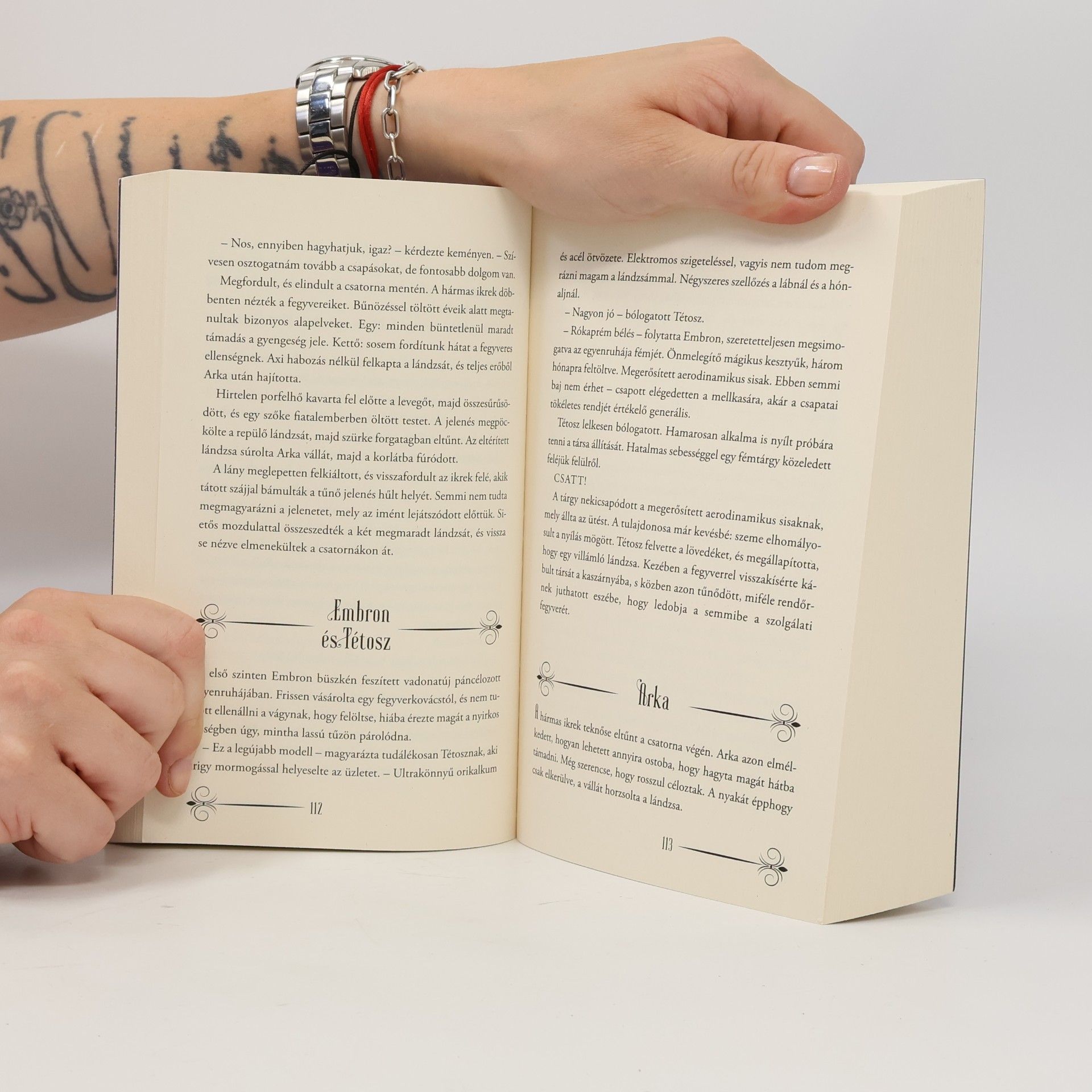 Éléonore Devillepoix Hyperborea ​titkai