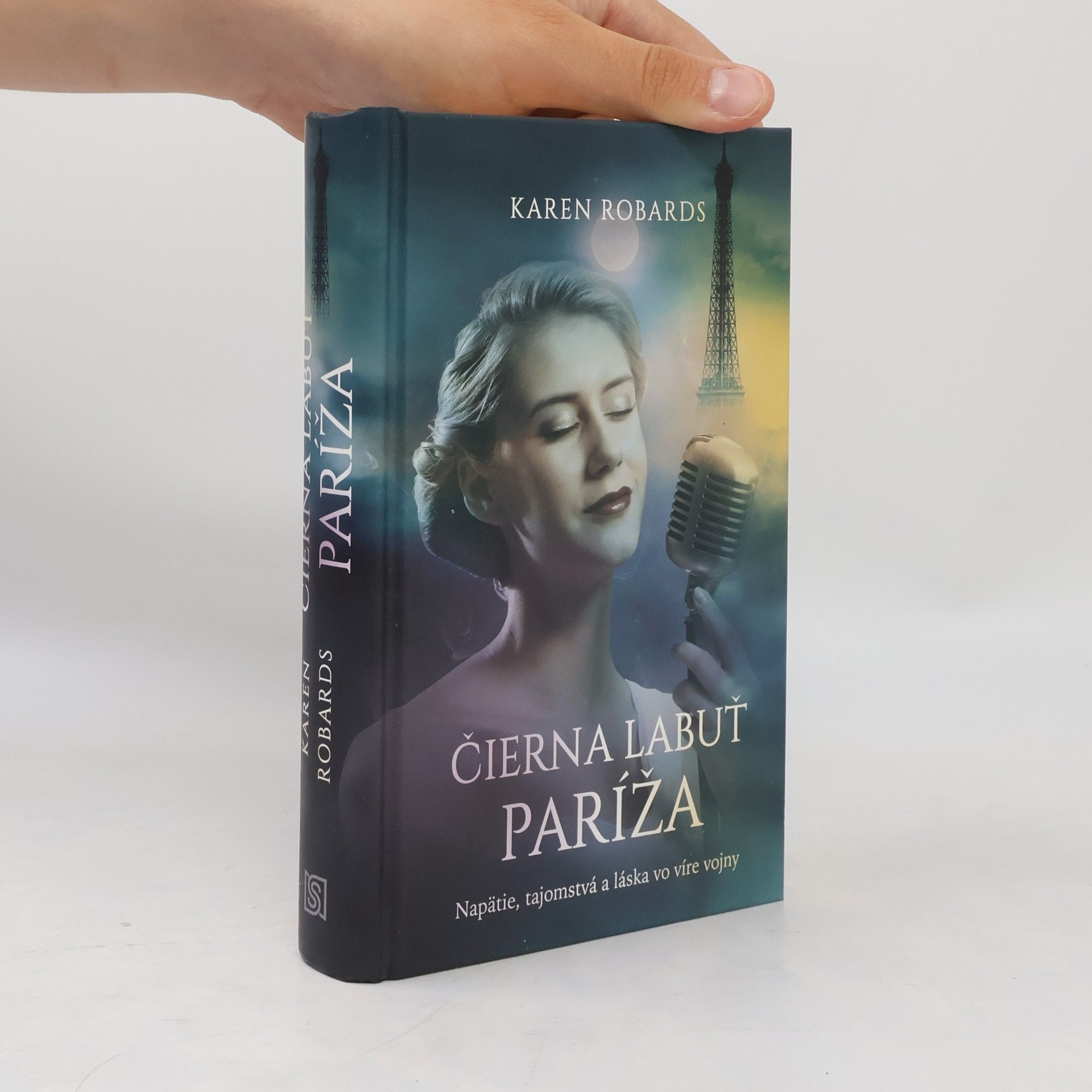 Karen Robards Čierna labuť Paríža