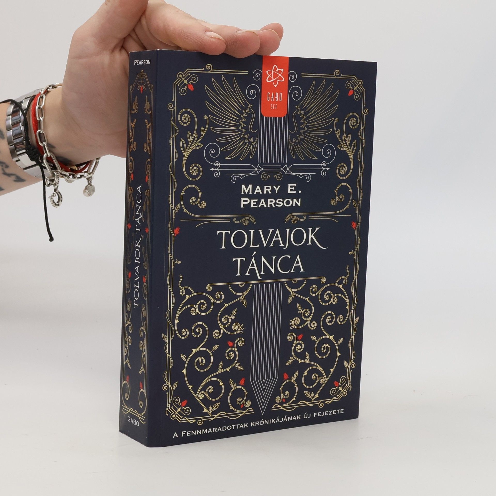 Viktória Miks-Rédai Tolvajok tánca