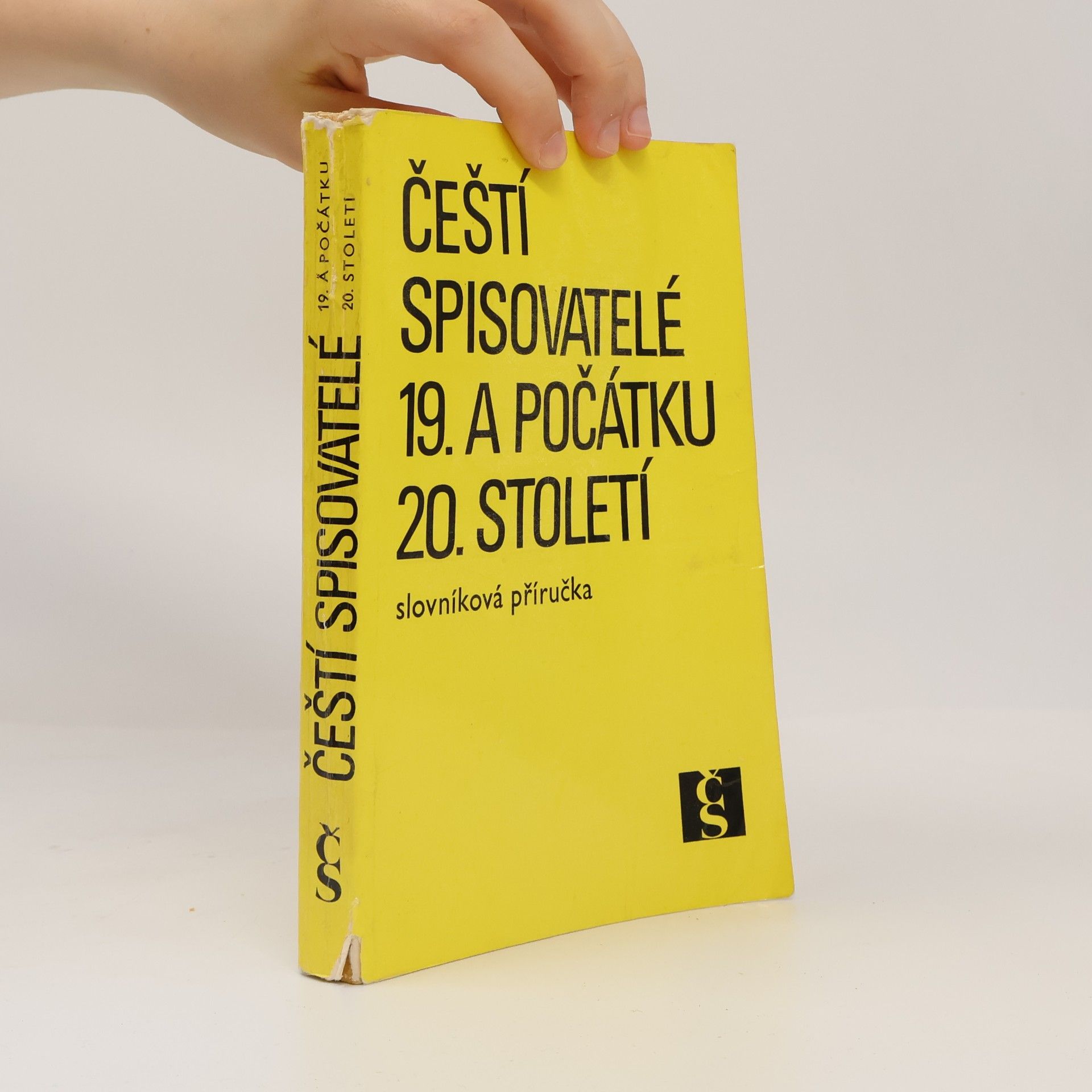 Zdeněk Pešat Čeští spisovatelé 19. a počátku 20. století. Slovníková příručka