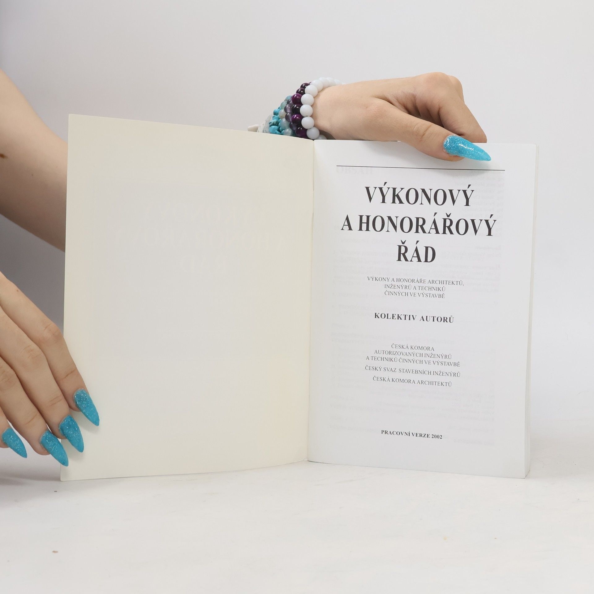 Autorenkollektiv Výkonový a honorářový řád