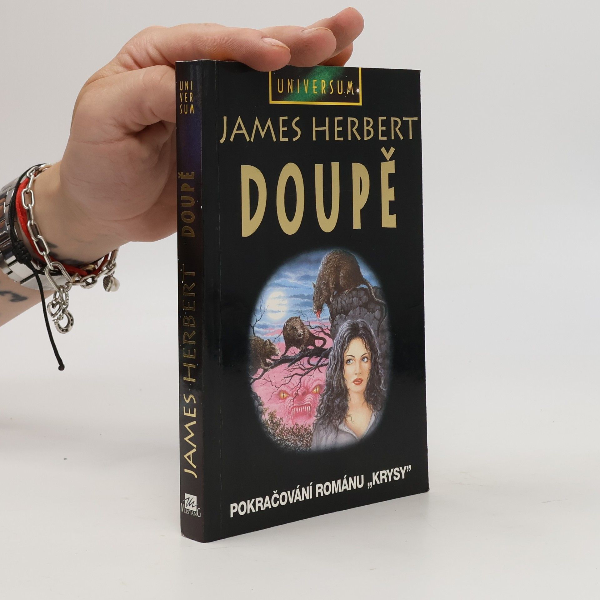 James Herbert Doupě