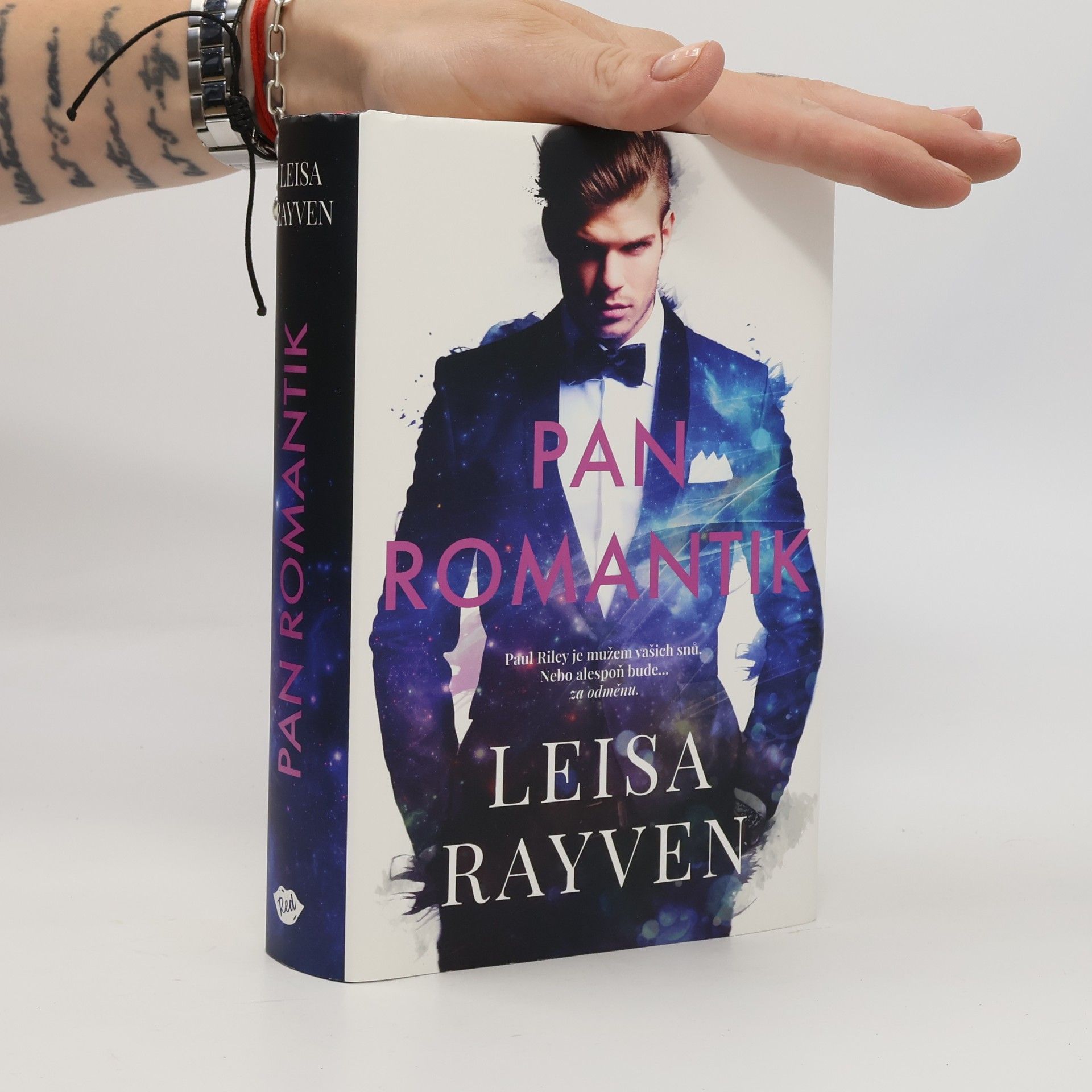 Leisa Rayven Pan Romantik