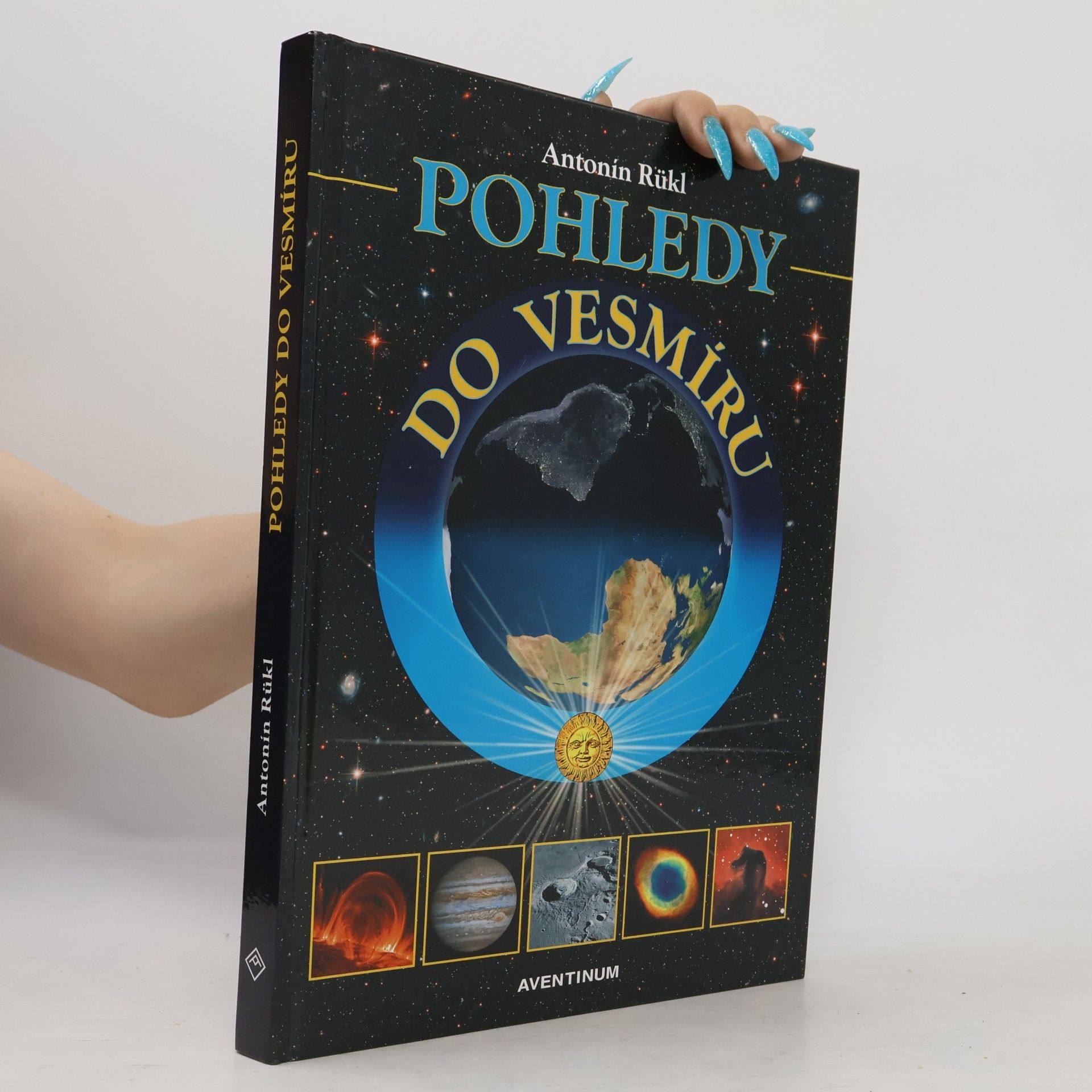 Antonín Rükl Pohledy do vesmíru