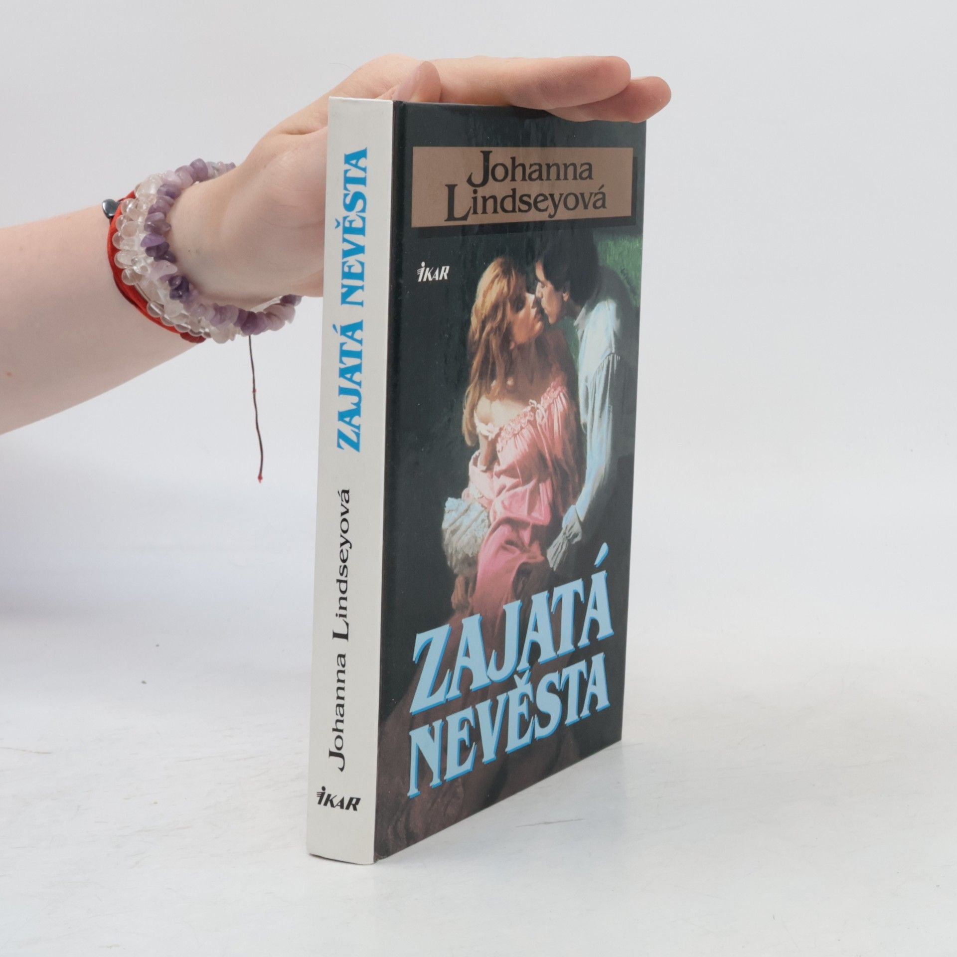 Johanna Lindsey Zajatá nevěsta