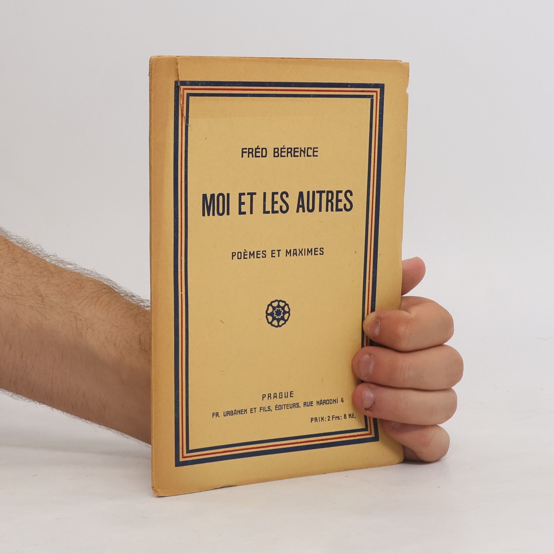 Moi et les autres. Poémes et maximes