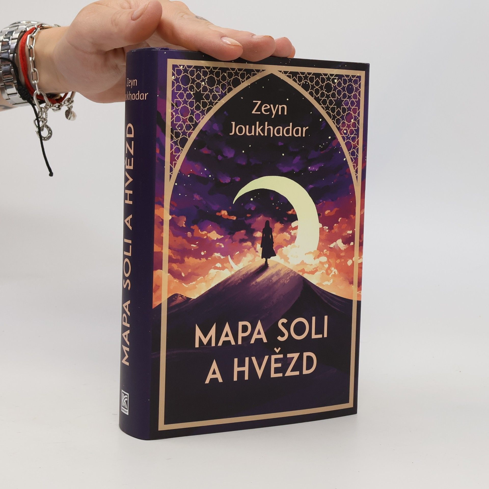 Zeyn Joukhadar Mapa soli a hvězd
