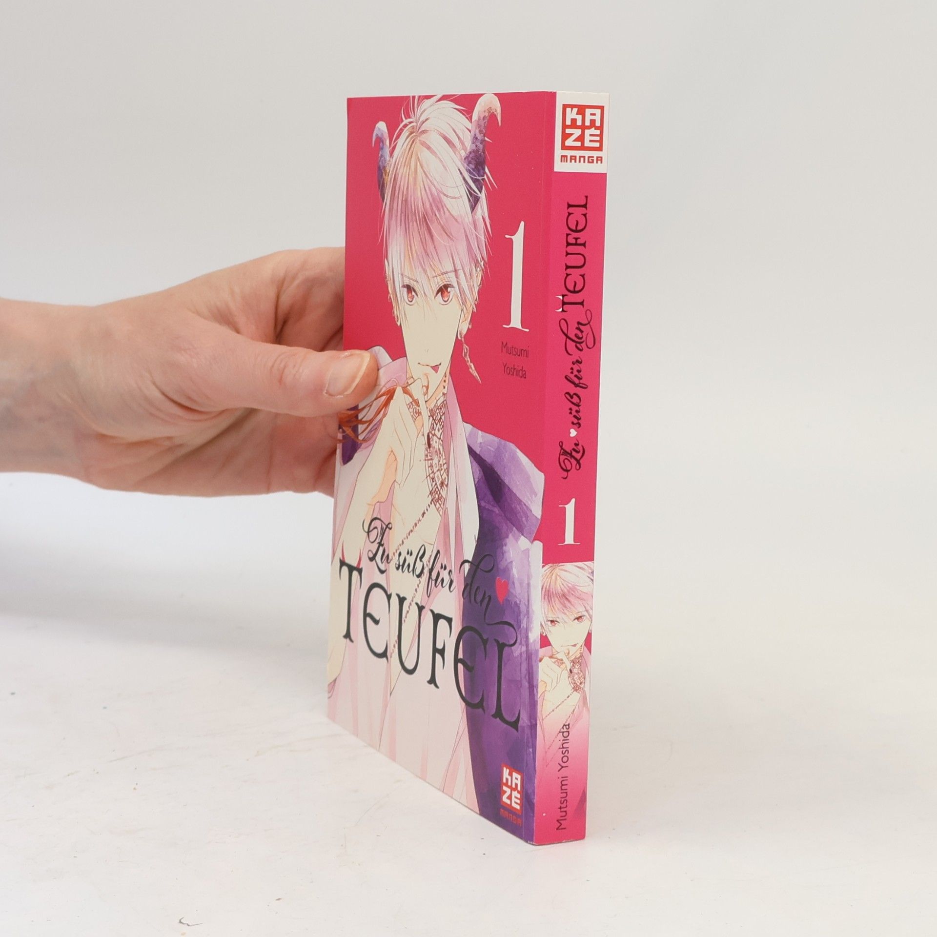 Mutsumi Yoshida Zu süß für den Teufel - Band 1