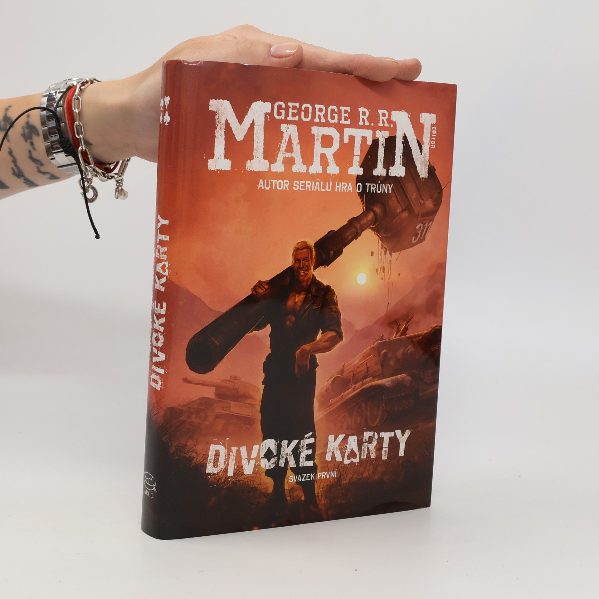 George R. R. Martin Divoké karty. Svazek první