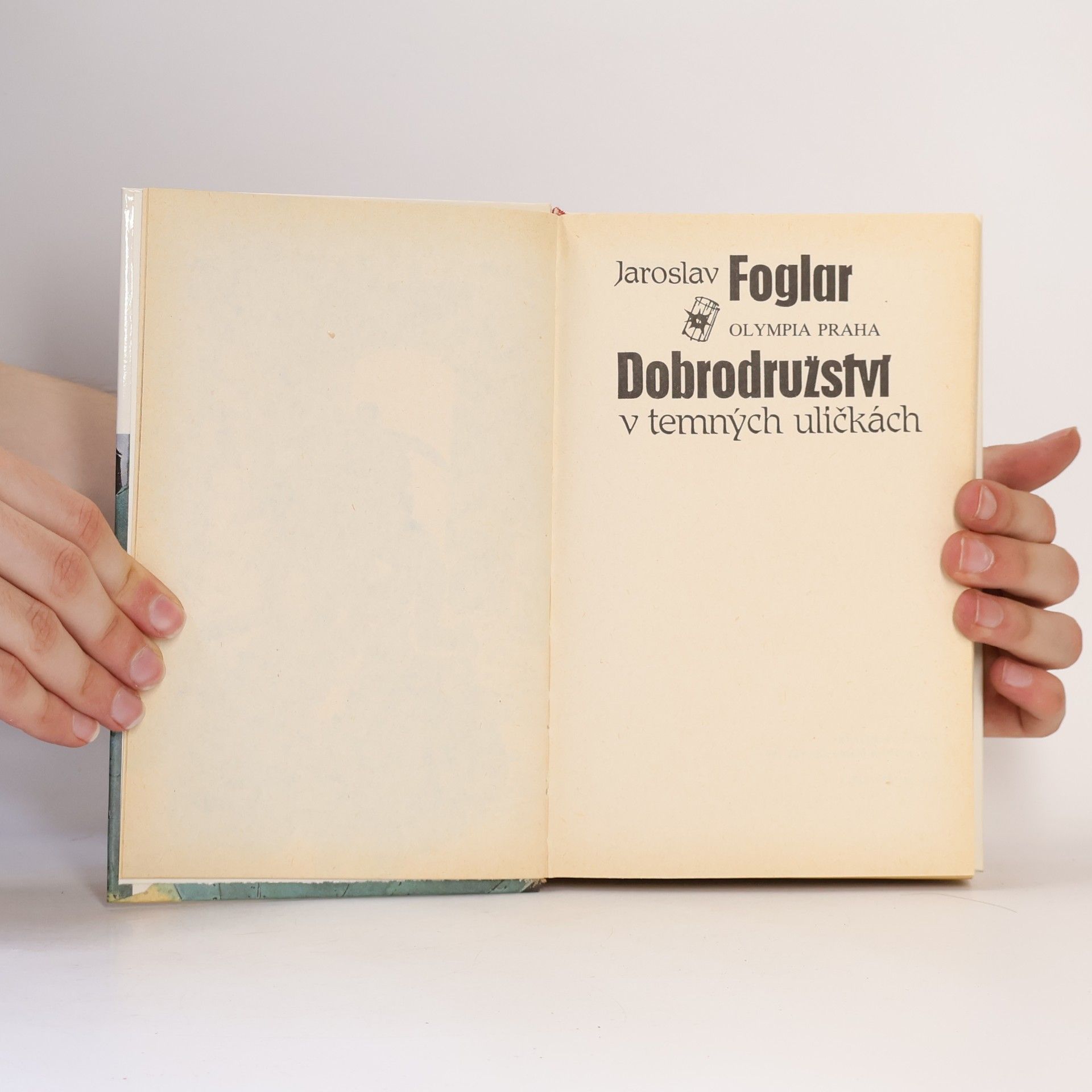 Jaroslav Foglar Dobrodružství v temných uličkách