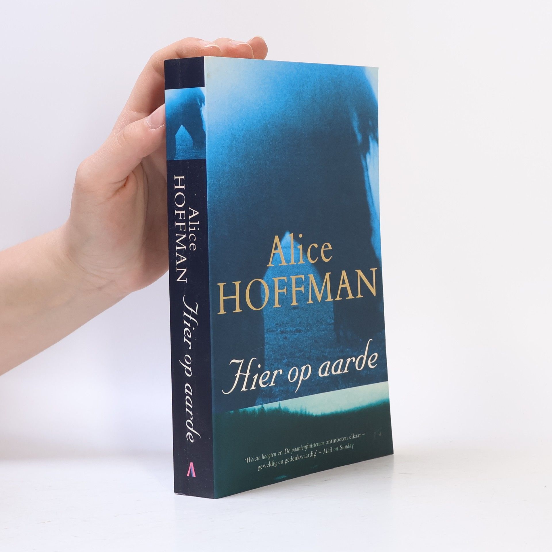 Alice Hoffman Hier op aarde