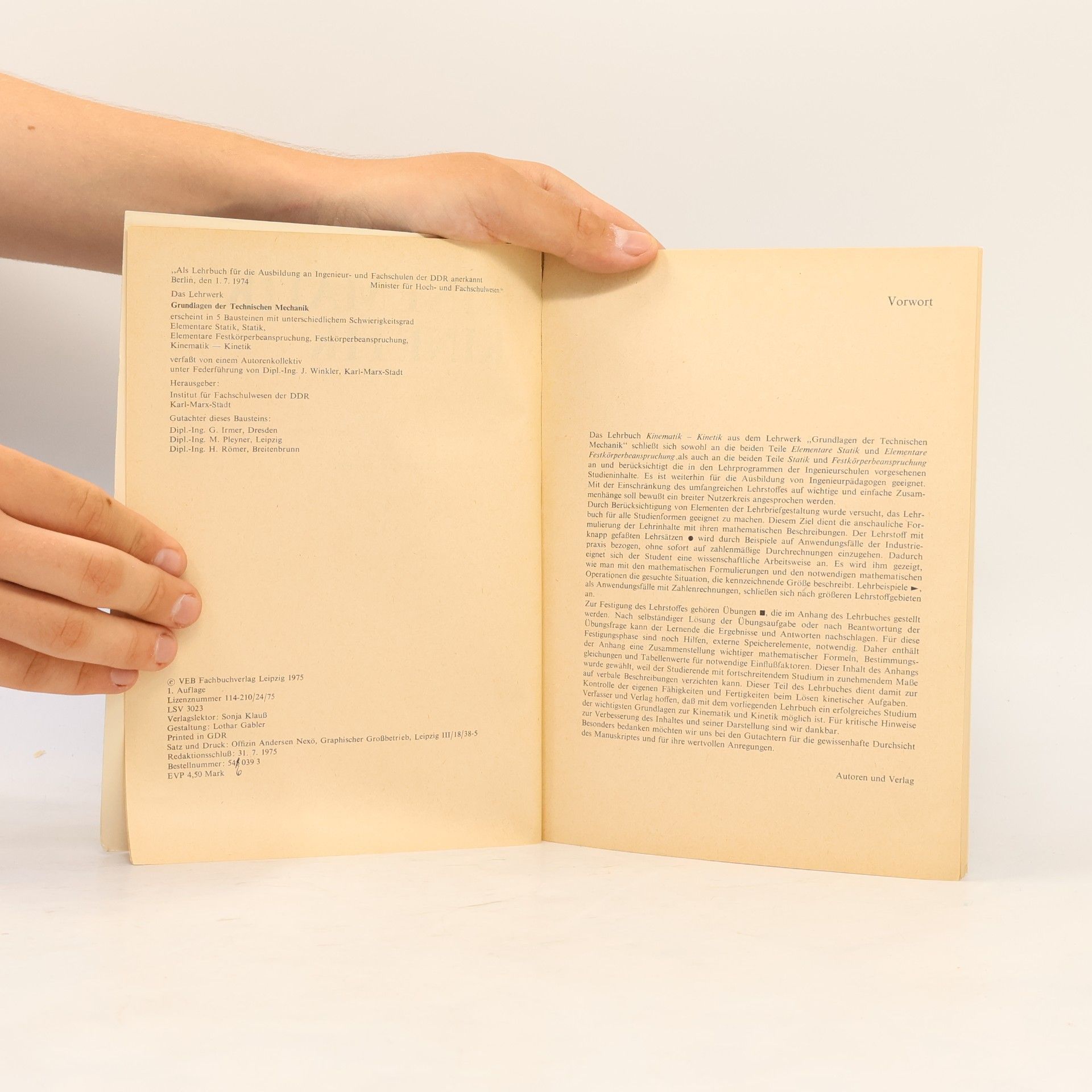 Various authors Grundlagen der technischen Mechanik. Kinematik, Kinetik