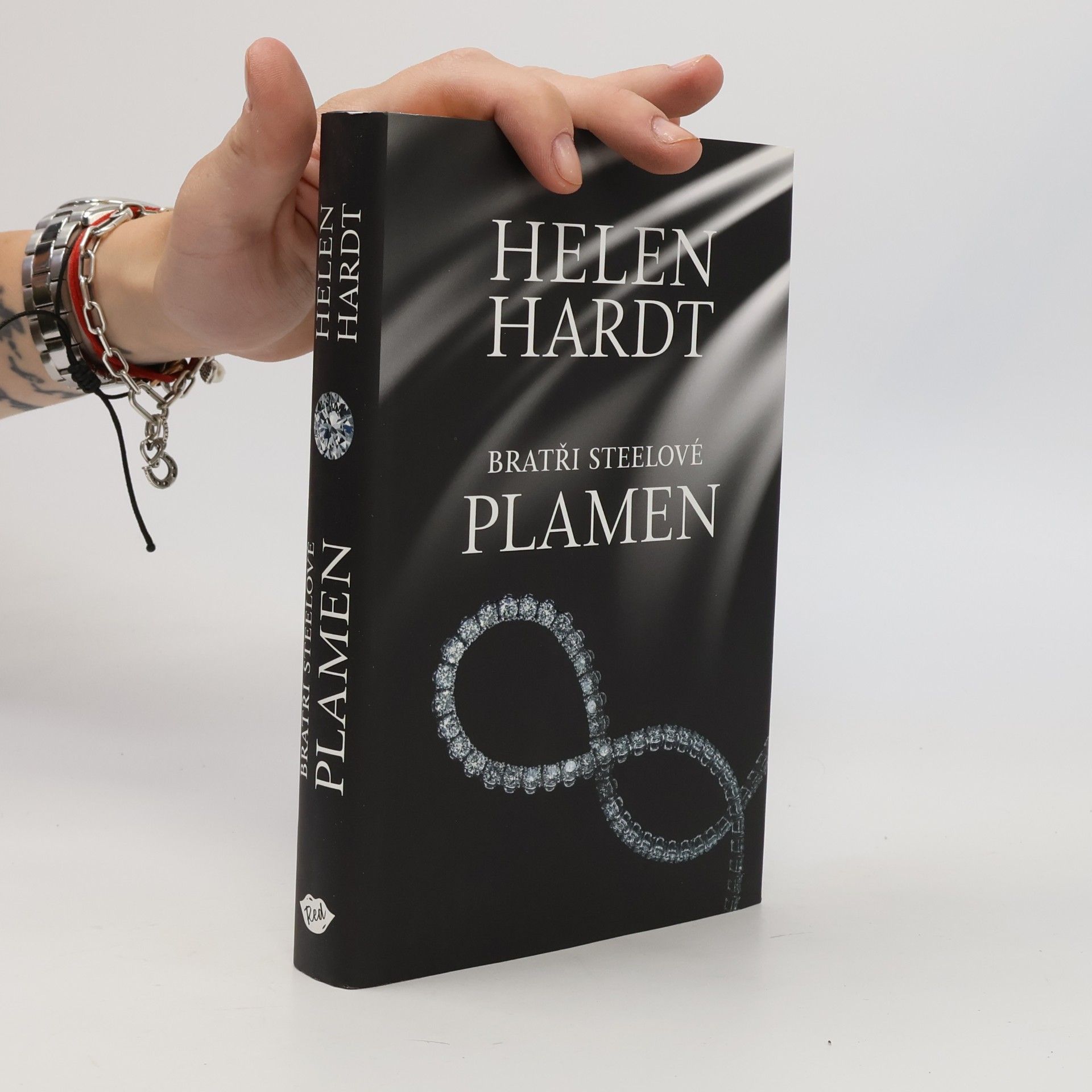 Eva Hauser Bratři Steelové. Plamen