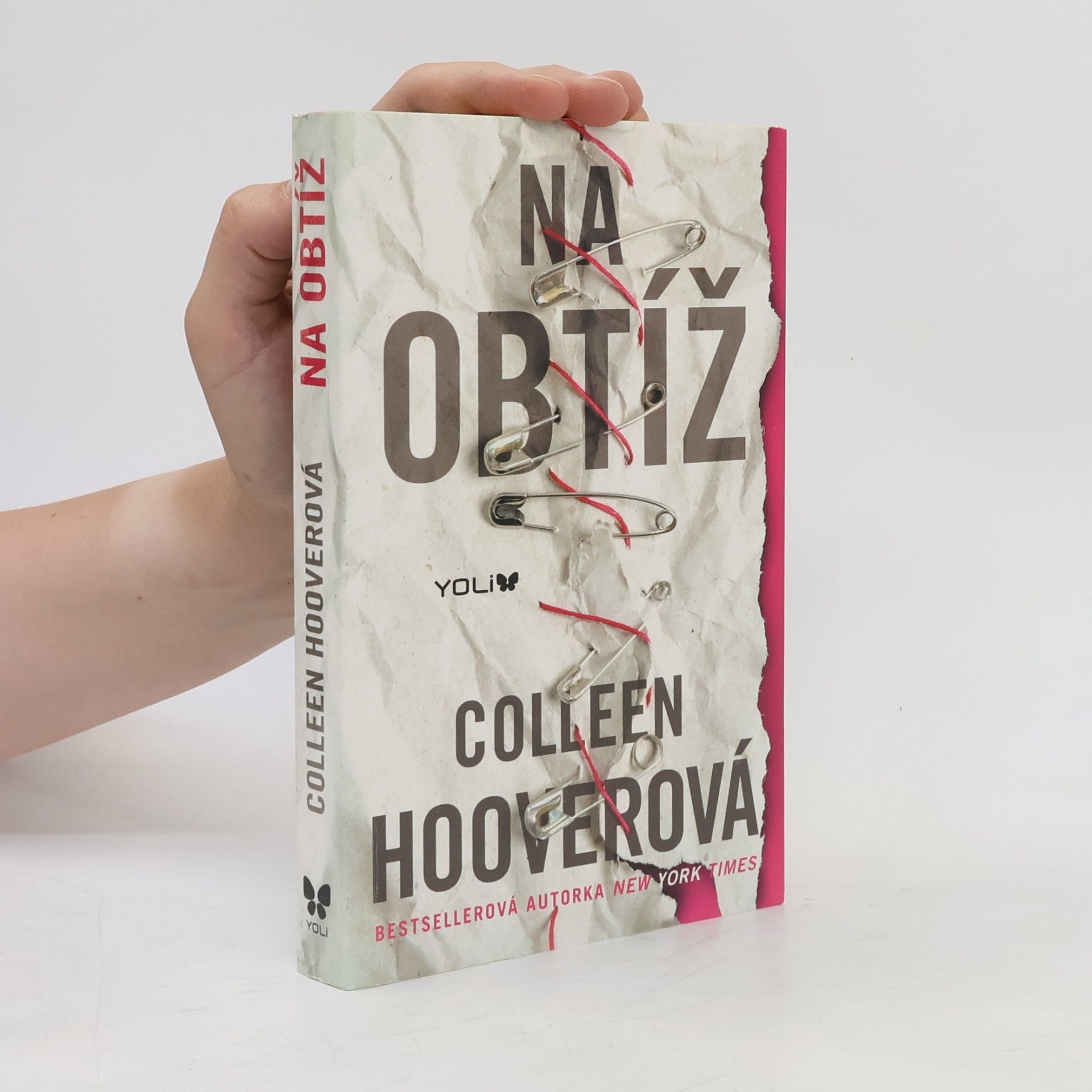 Colleen Hoover Na obtíž