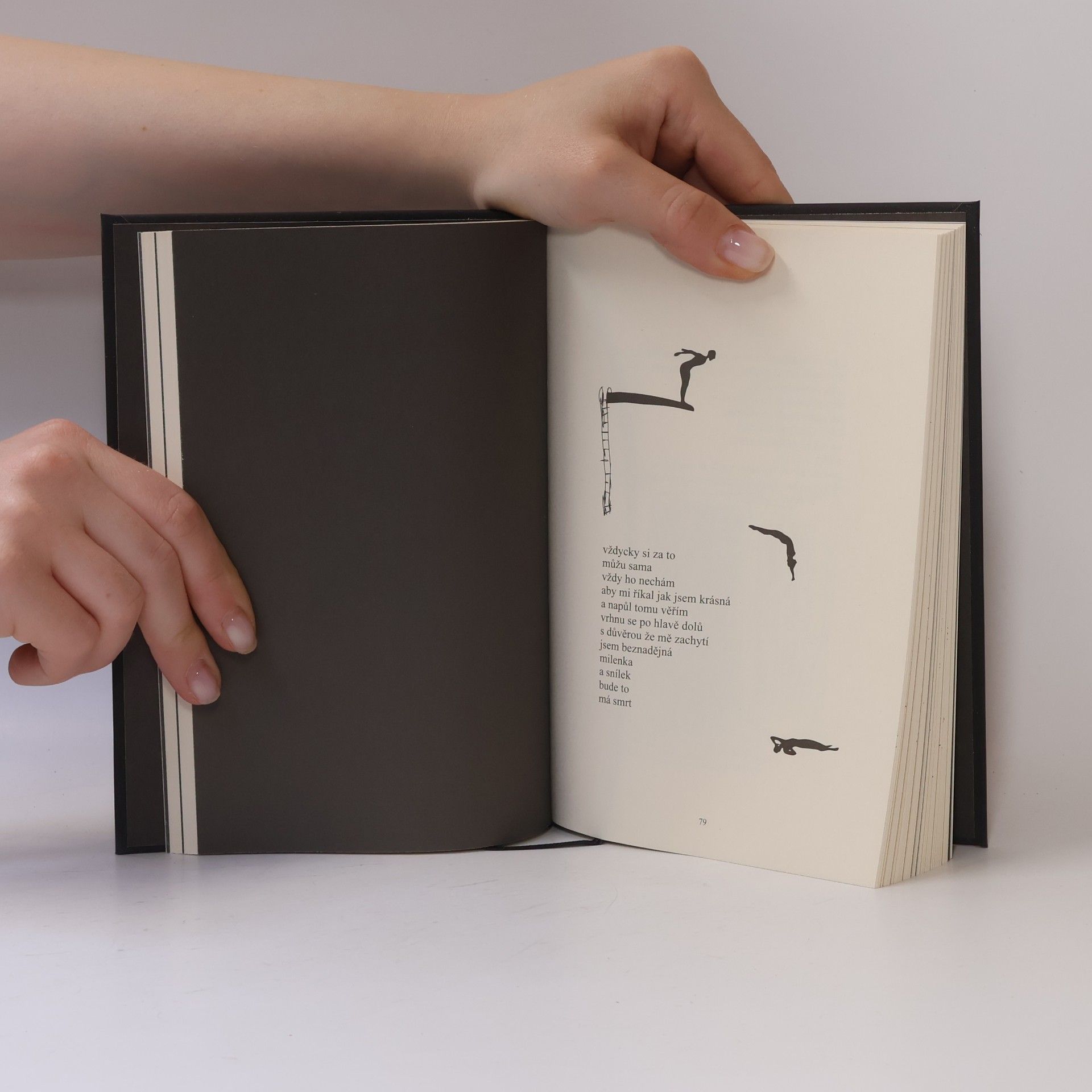 Rupi Kaur Mléko a med