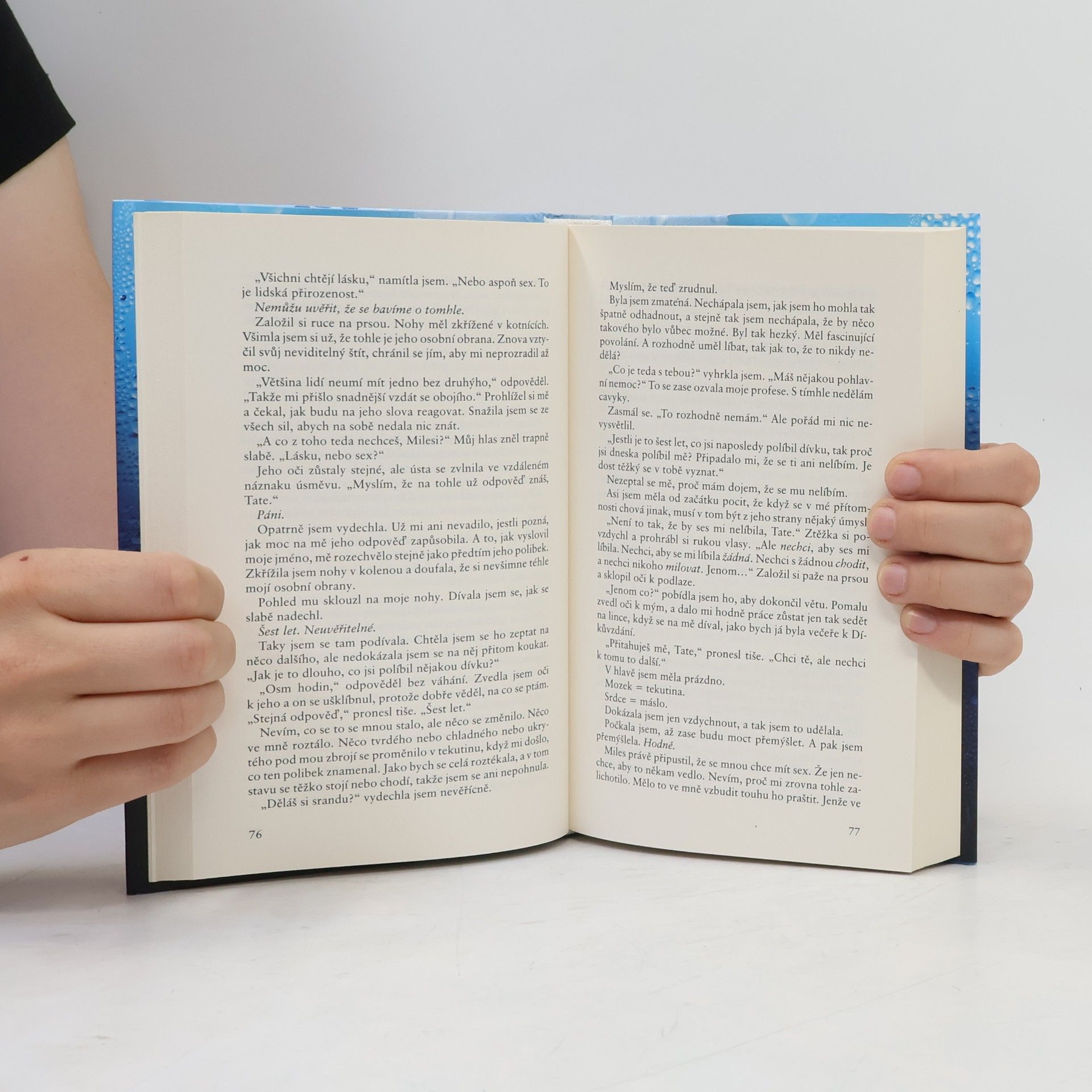 Colleen Hoover Odvrácená tvář lásky