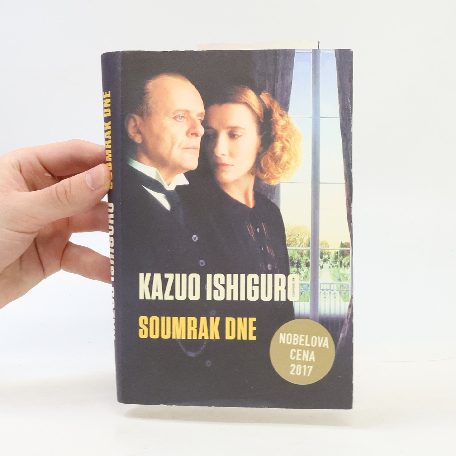 Kazuo Ishiguro Soumrak dne