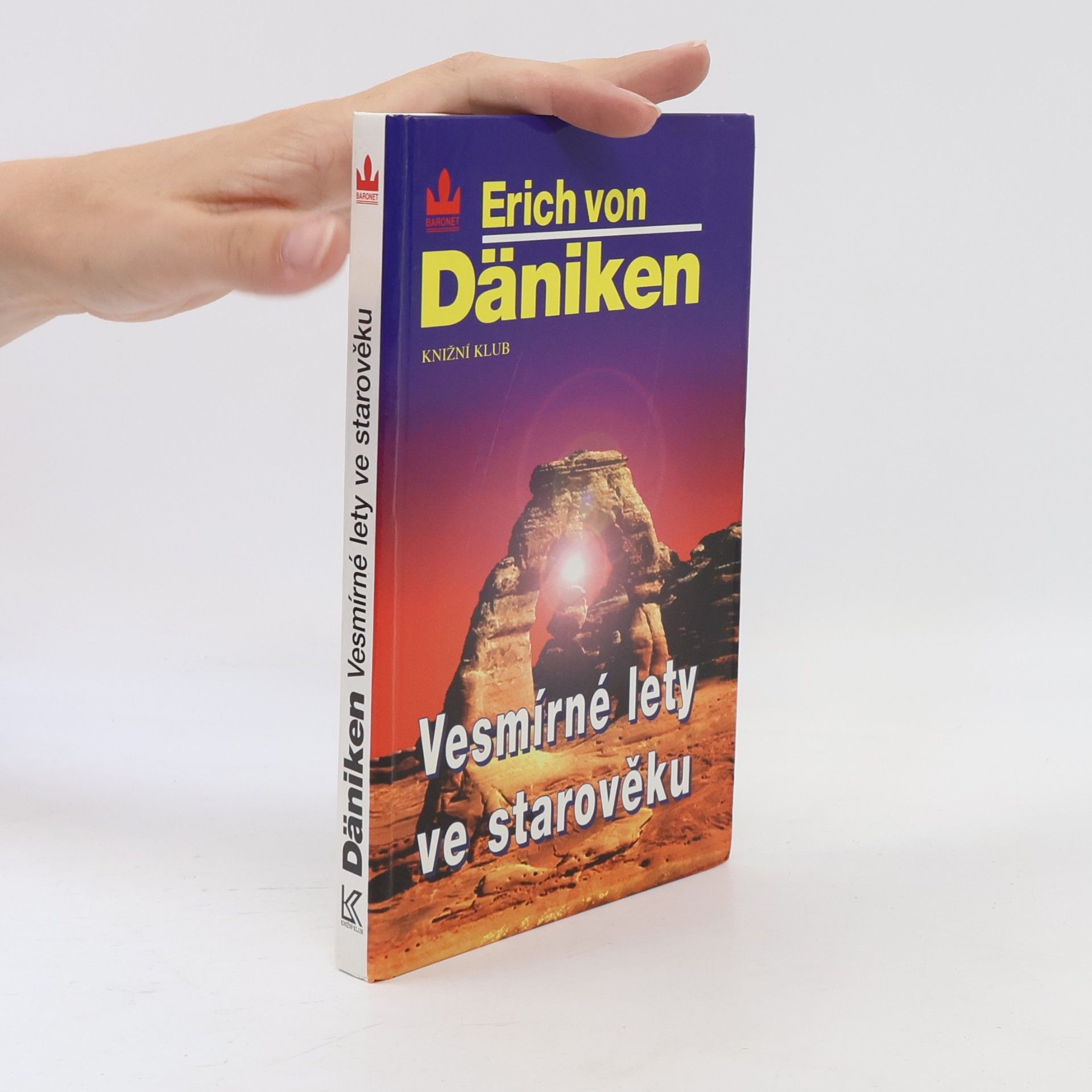 Erich von Däniken Vesmírné lety ve starověku