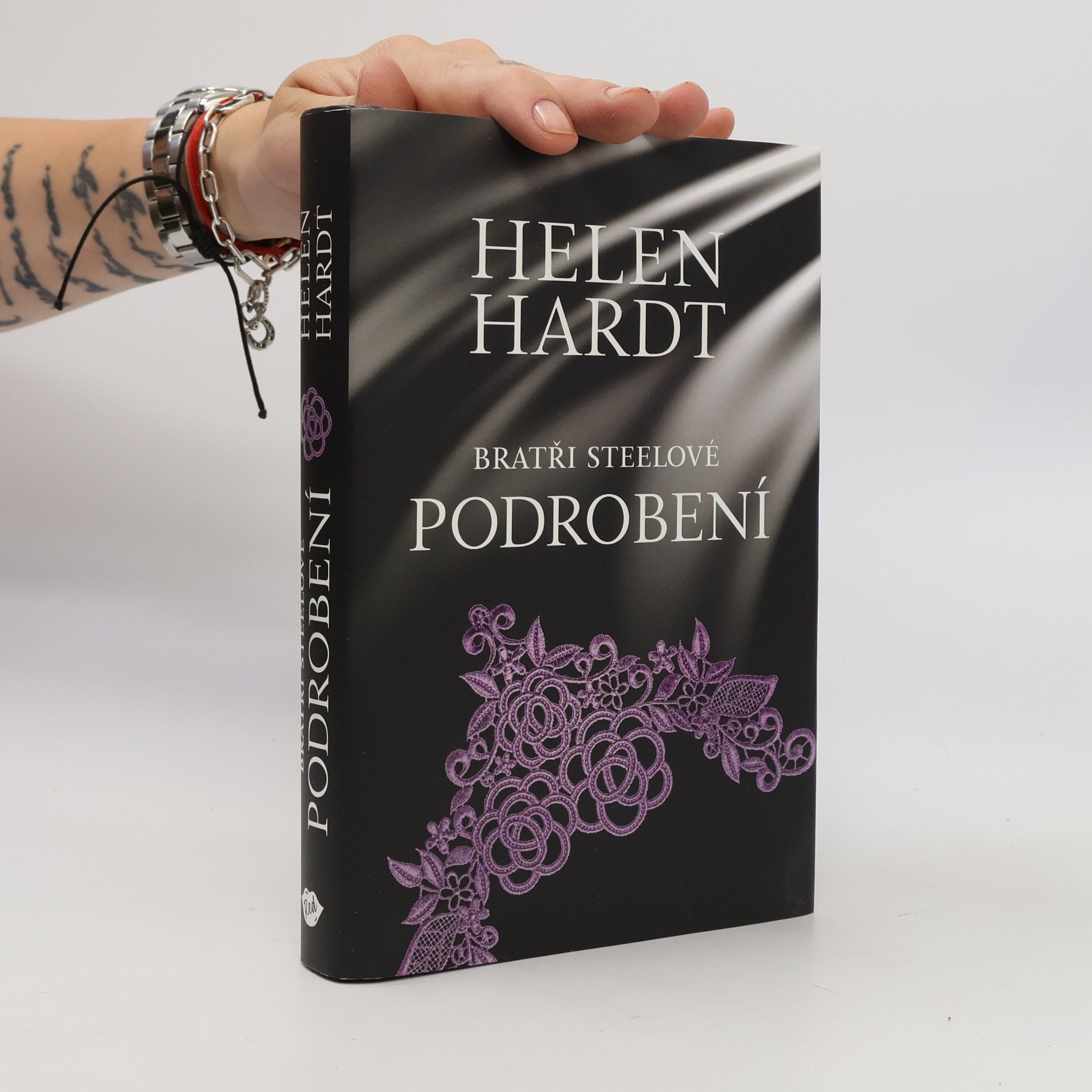 Helen Hardt Podrobení