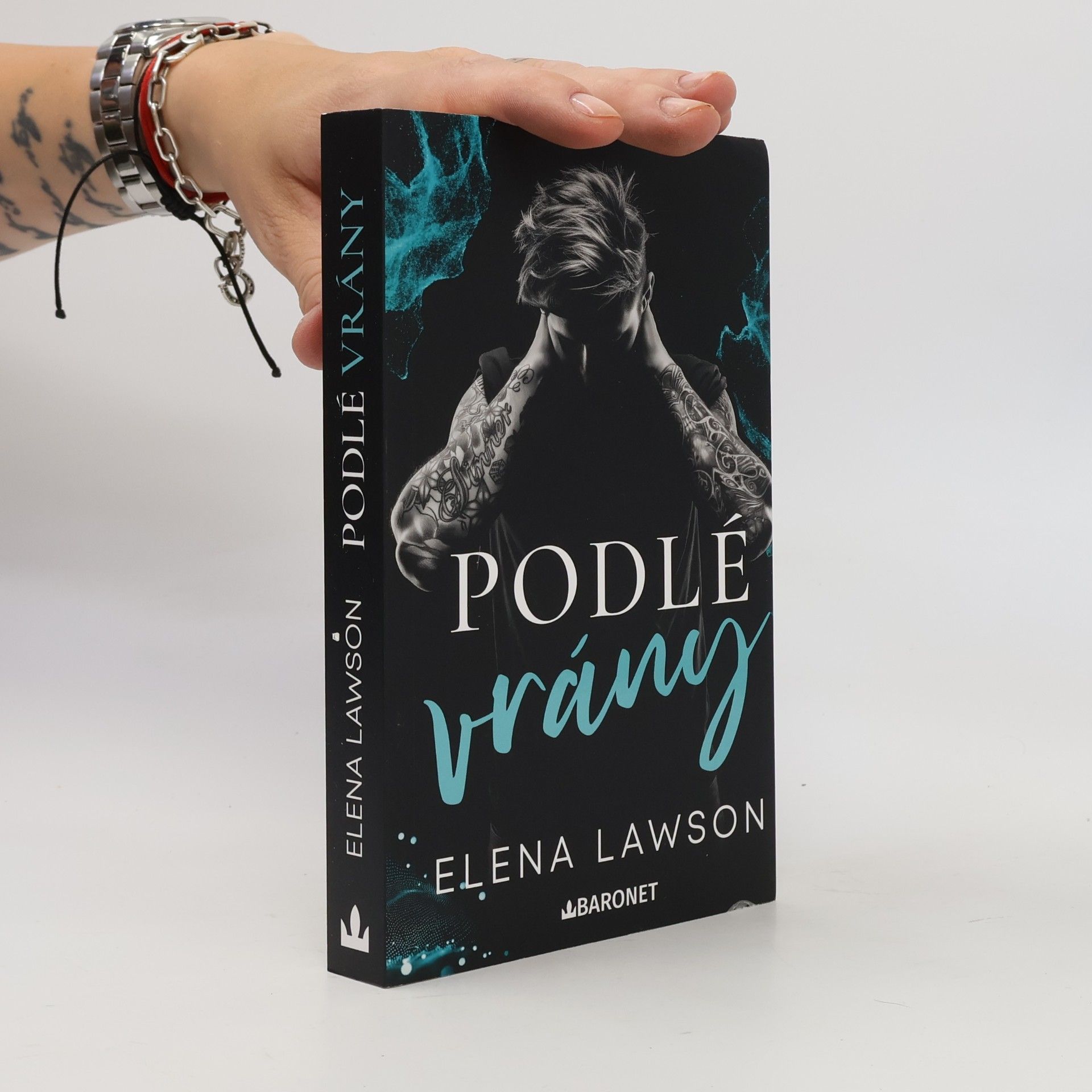 Elena Lawson Podlé vrány