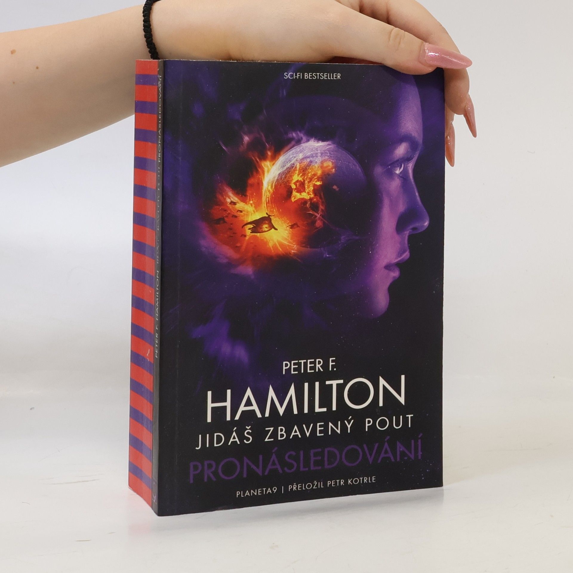 Peter F. Hamilton Jidáš zbavený pout – Pronásledování
