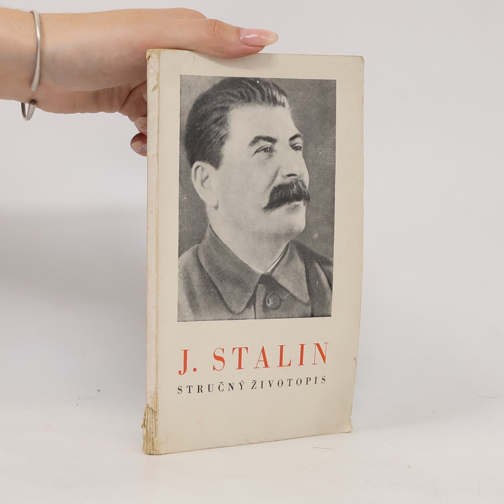 Autorenkollektiv J. Stalin. Stručný životopis