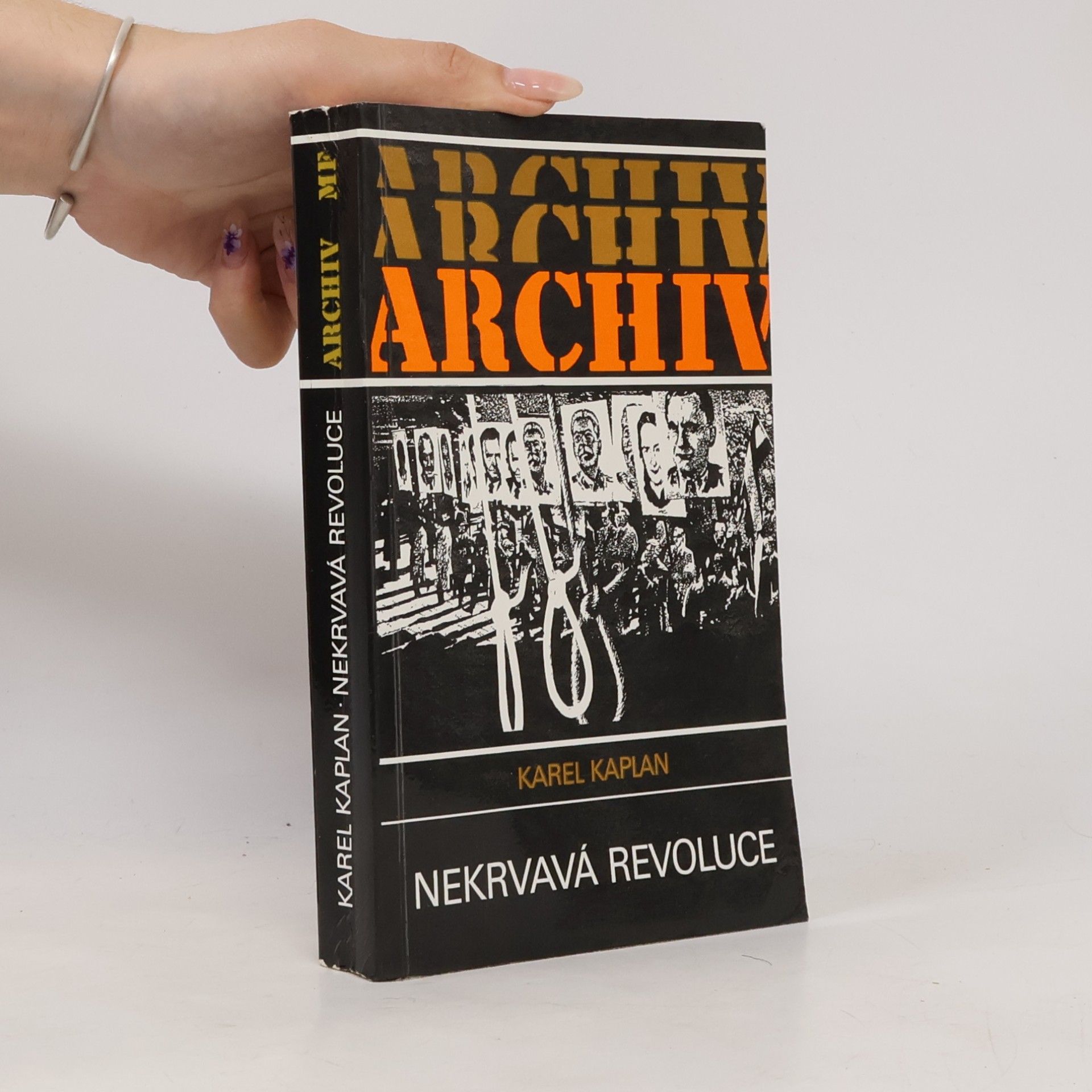 Karel Kaplan Nekrvavá revoluce