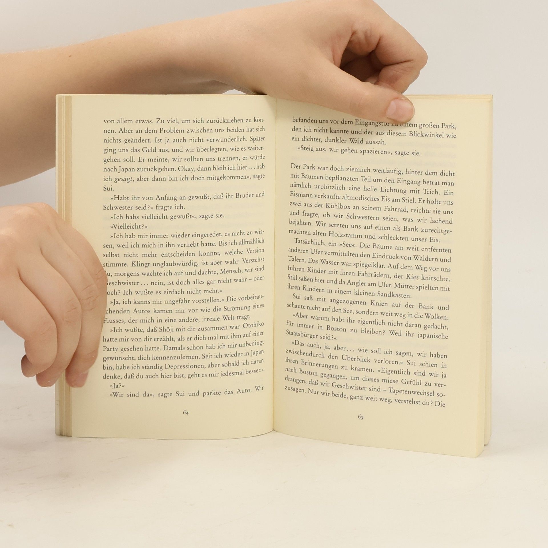 Banana Yoshimoto N.P.