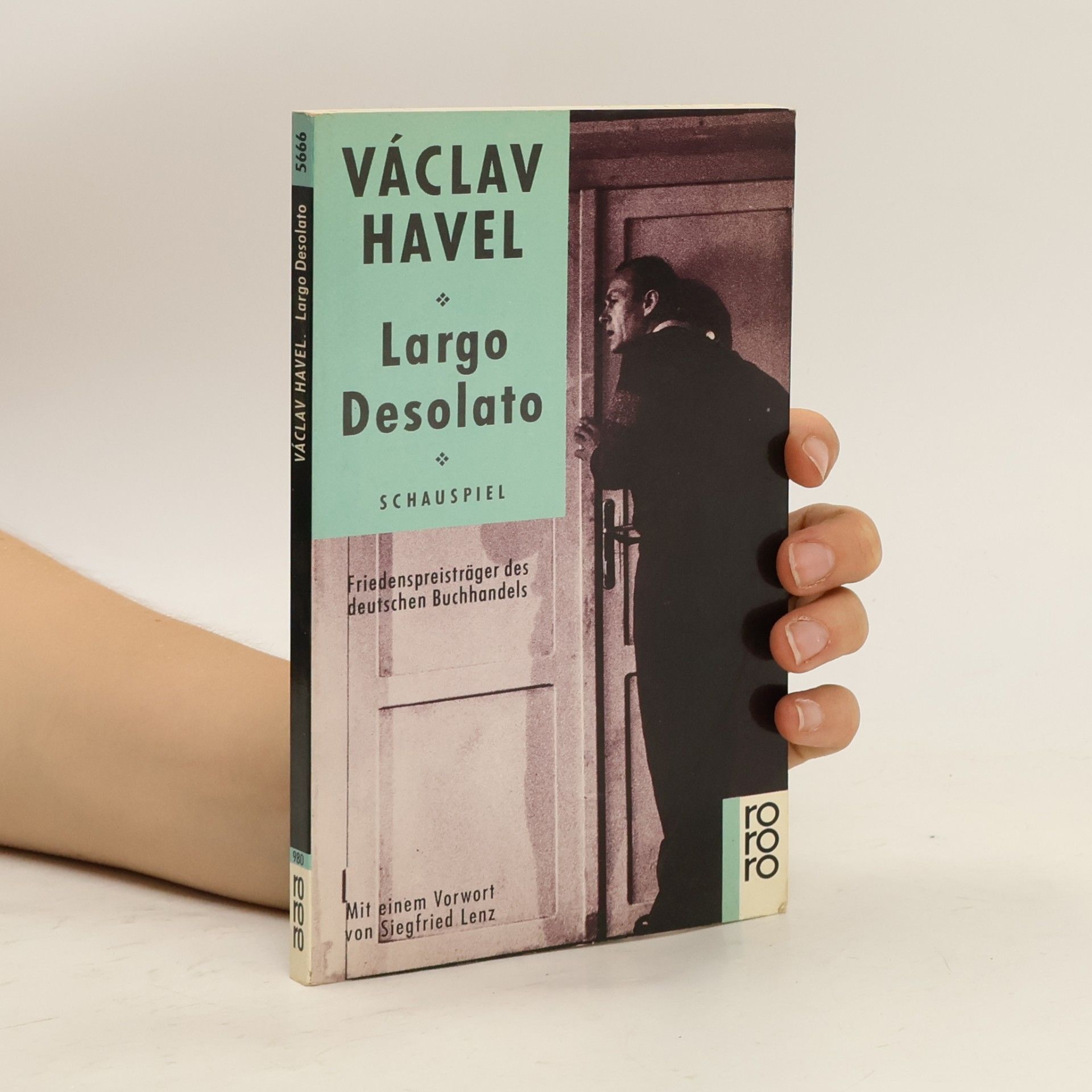 Václav Havel Largo Desolato