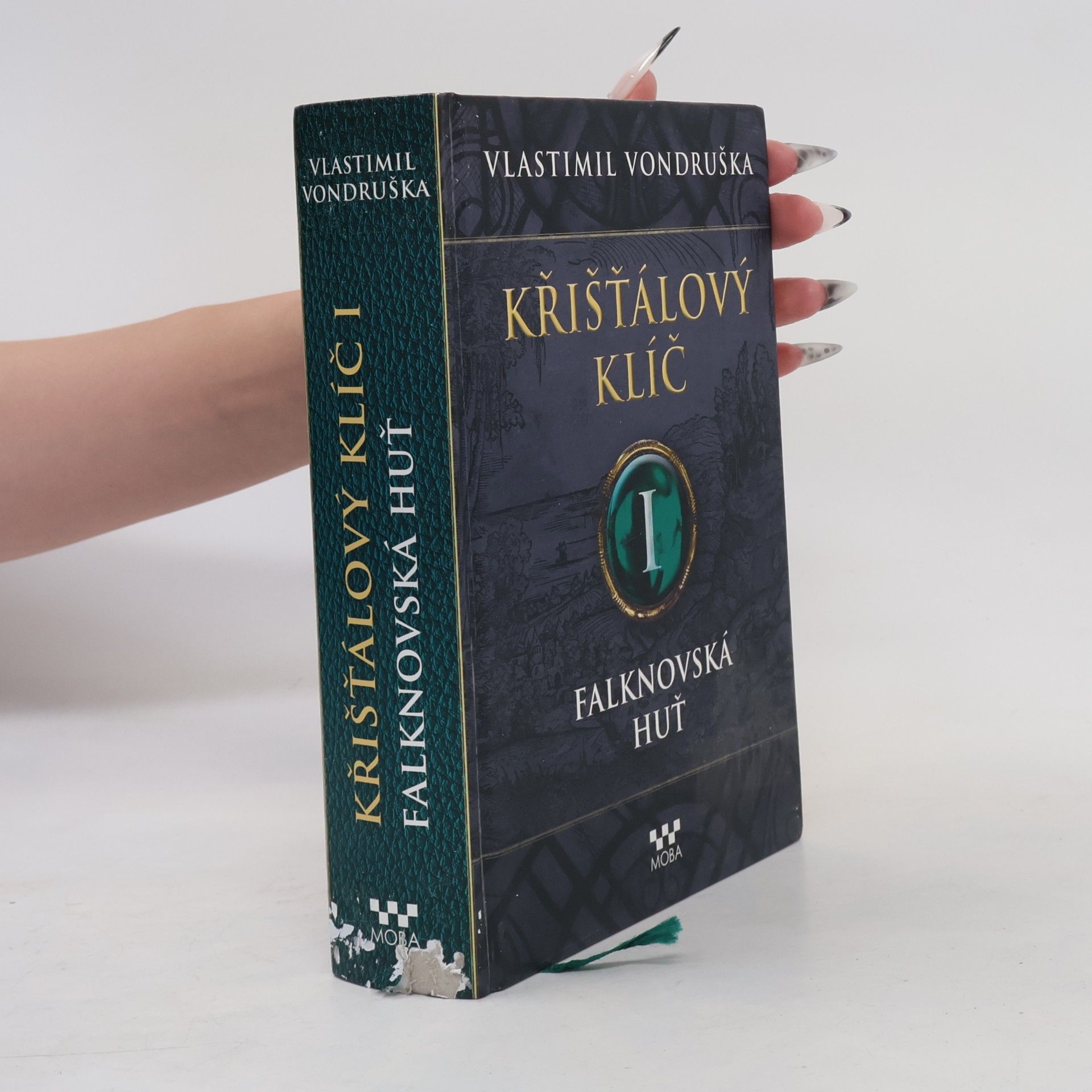 Vlastimil Vondruška Falknovská huť. Křišťálový klíč. 1. díl